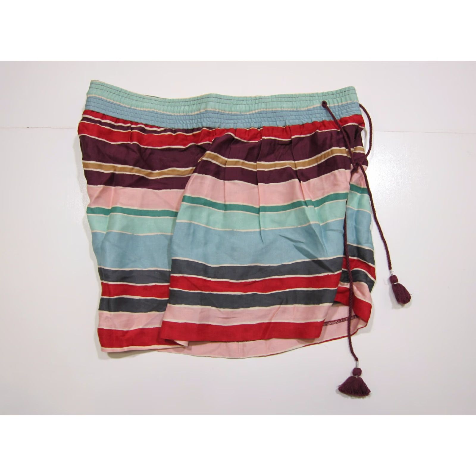 Ann Taylor Ann Taylor Loft 100% Rayon Silky Green Red Stripe High Rise Waist Short Women Small Size 30" / US 8 / IT 44 - 5 Thumbnail
