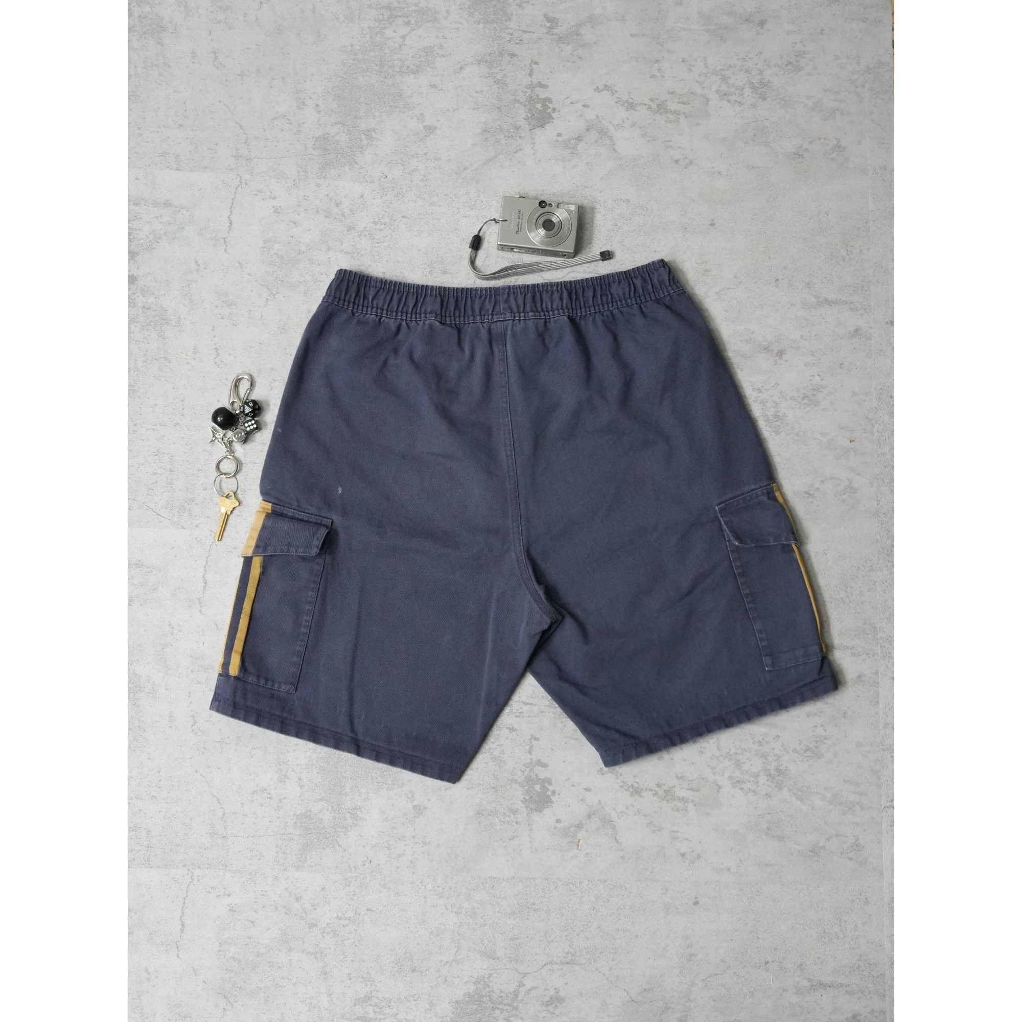 Adidas Adidas Navy Cargo Shorts Size US 33 - 2 Thumbnail