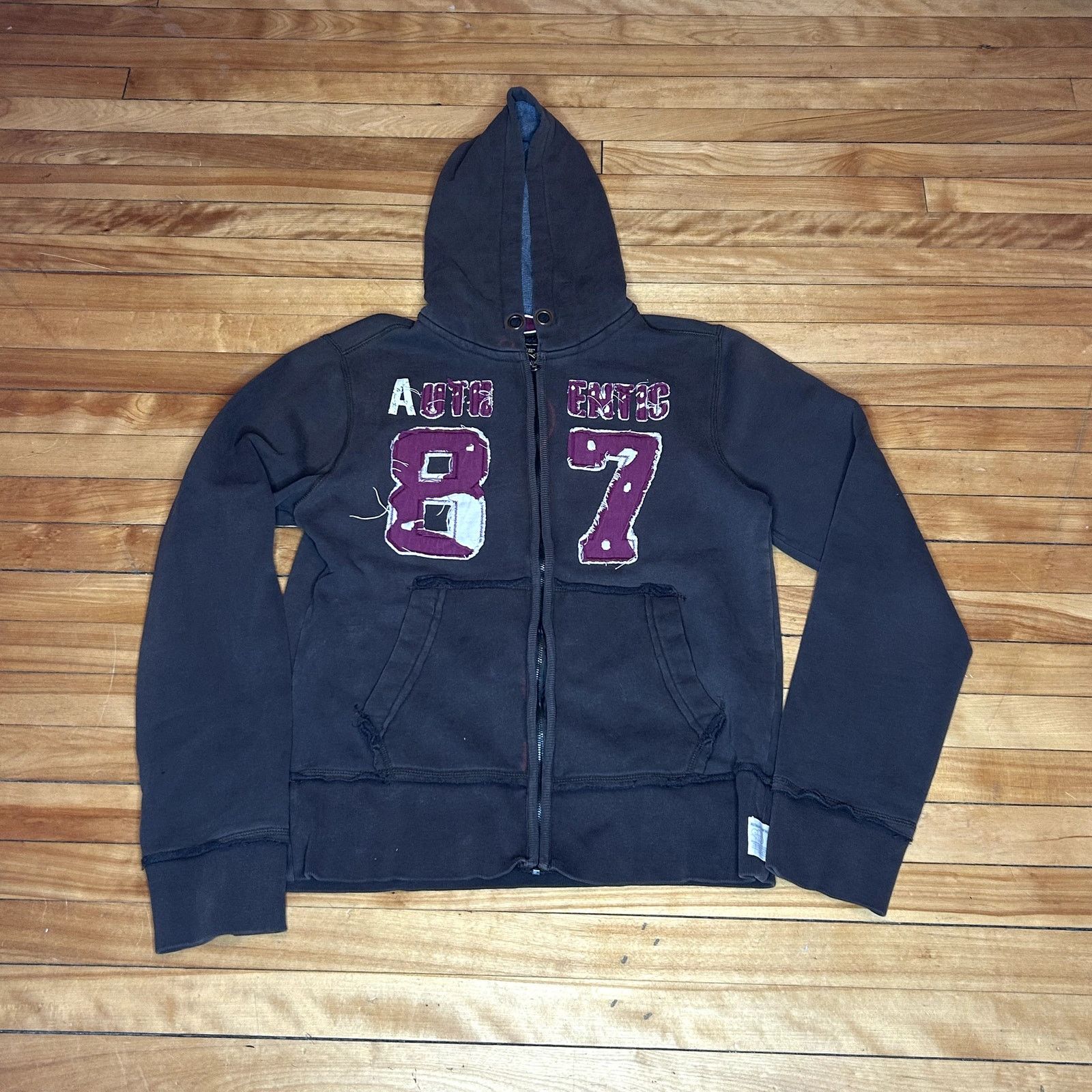 Vintage Modern Kingdom Zip-Up Brown Hoodie Large Size US L / EU 52-54 / 3 - 1 Thumbnail