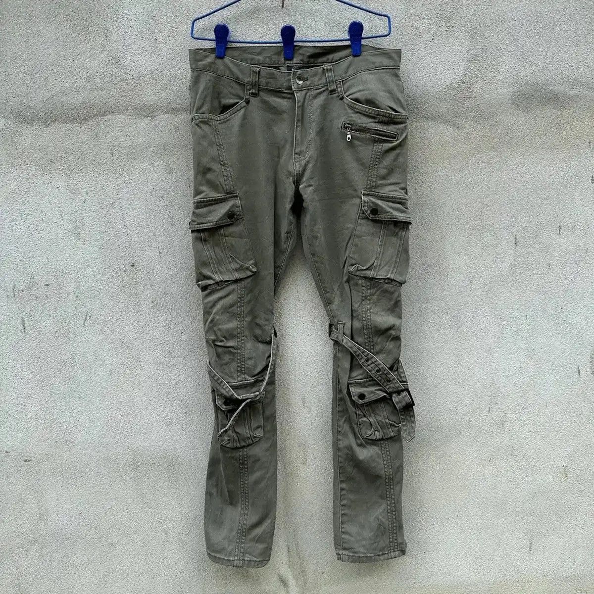 Vintage SEMATIC DESIGN 🔥BONDAGE PUNK FLARE/BOOTCUT RARE MULTI CARGO Size US 32 / EU 48 - 1 Thumbnail