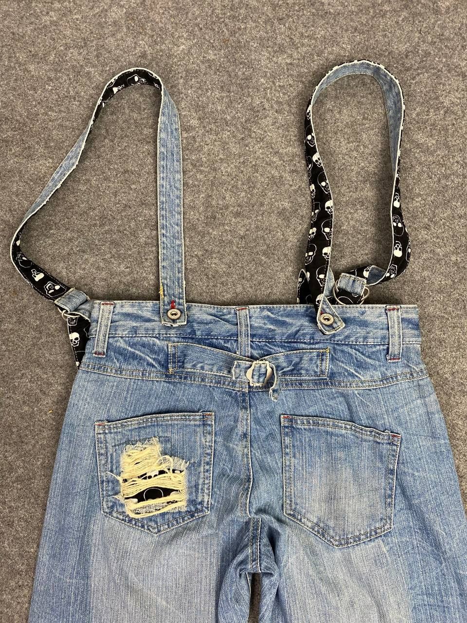 Japanese Brand japanese brand bondage style distressed denim Size US 32 / EU 48 - 3 Thumbnail