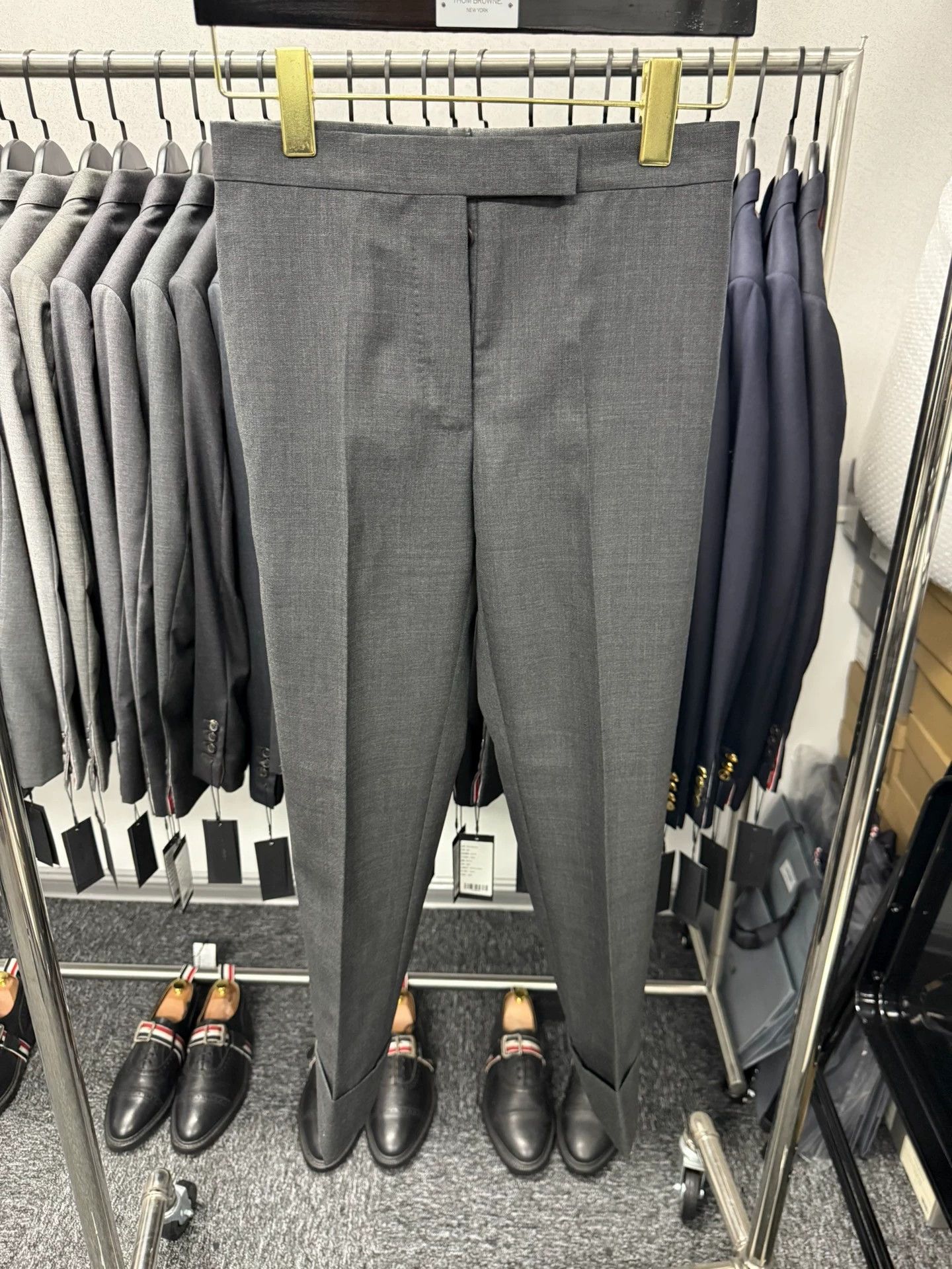 Thom Browne Thom Browne Classic Deep Gray Wool Trousers Size 25" / US 0 / IT 36 - 1 Thumbnail