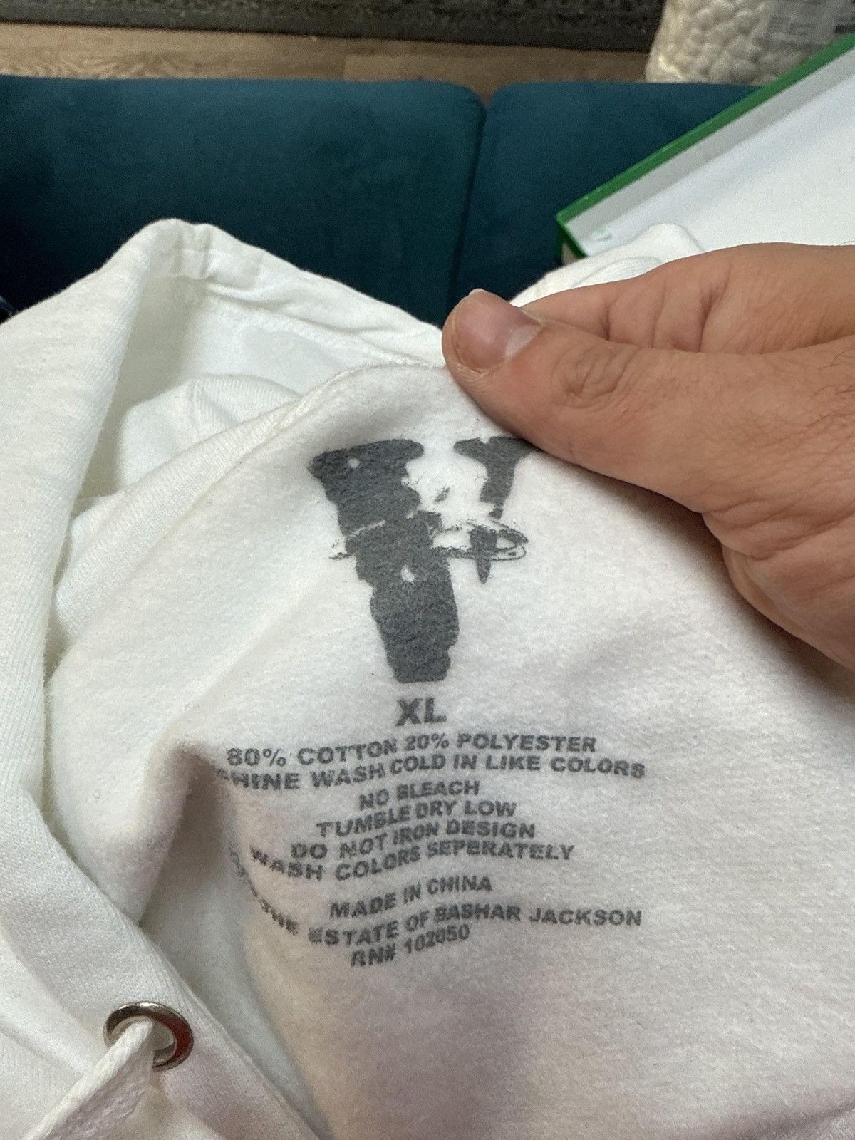 Vlone Vlone pop smoke the woo hooded sweatshirt extra large white Size US XL / EU 56 / 4 - 4 Thumbnail