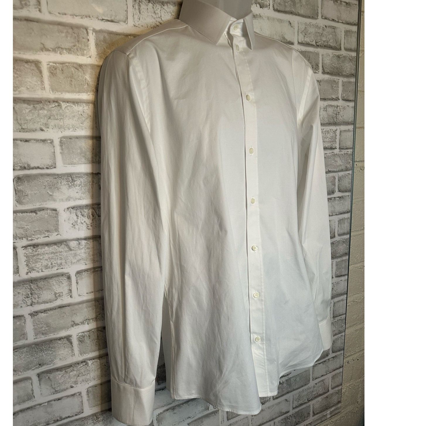 Dolce & Gabbana White Stretch Poplin Gold-Fit Slim Fit Dress Shirt size 15.5 Size US M / EU 48-50 / 2 - 9 Thumbnail