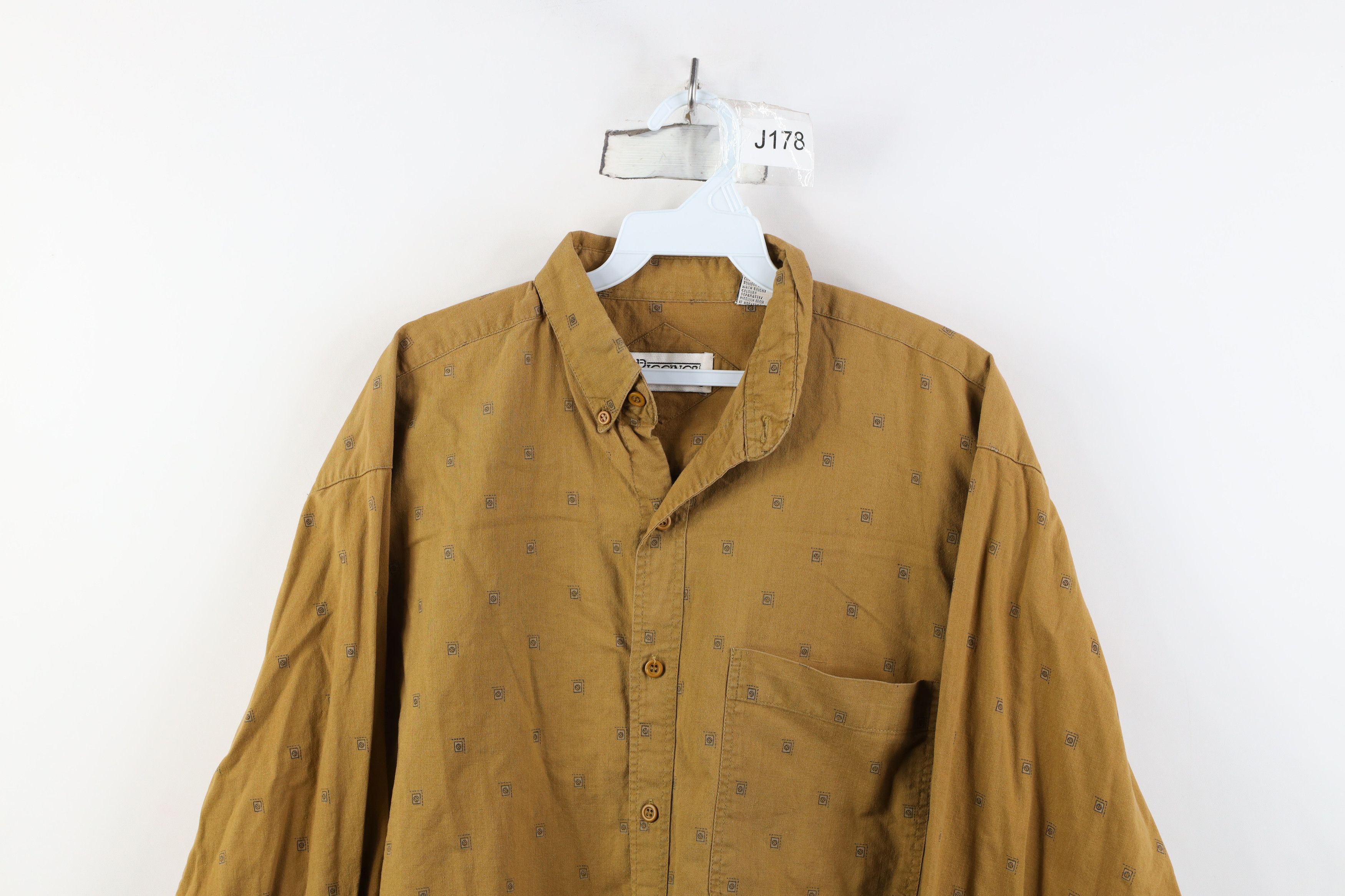 Vintage Vintage 90s Streetwear Geometric Collared Button Down Shirt Size US M / EU 48-50 / 2 - 2 Thumbnail