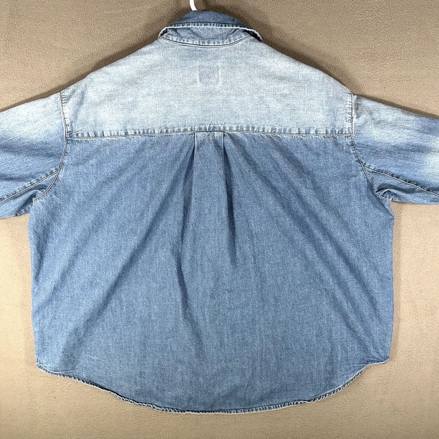 Urban Outfitters BDG Urban Outfitters Denim Shirt Womens Small Plus Blue Pearl Snap Western Faded Size S / US 4 / IT 40 - 2 Thumbnail