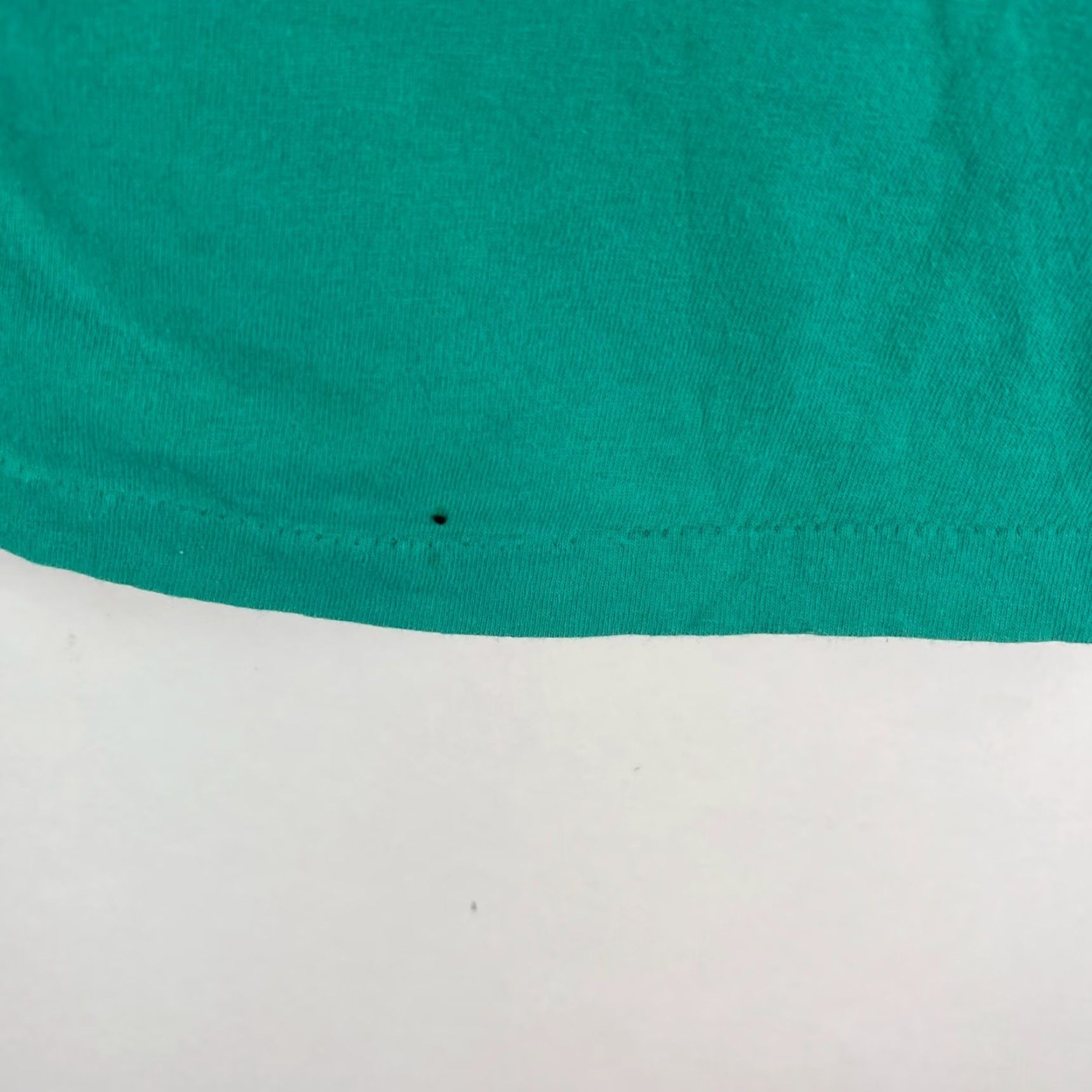 Levi's VINTAGE Levi's Women’s T-Shirt Casual Short Sleeve Crew Neck Graphic Barbie Green 90s Size M / US 6-8 / IT 42-44 - 4 Thumbnail