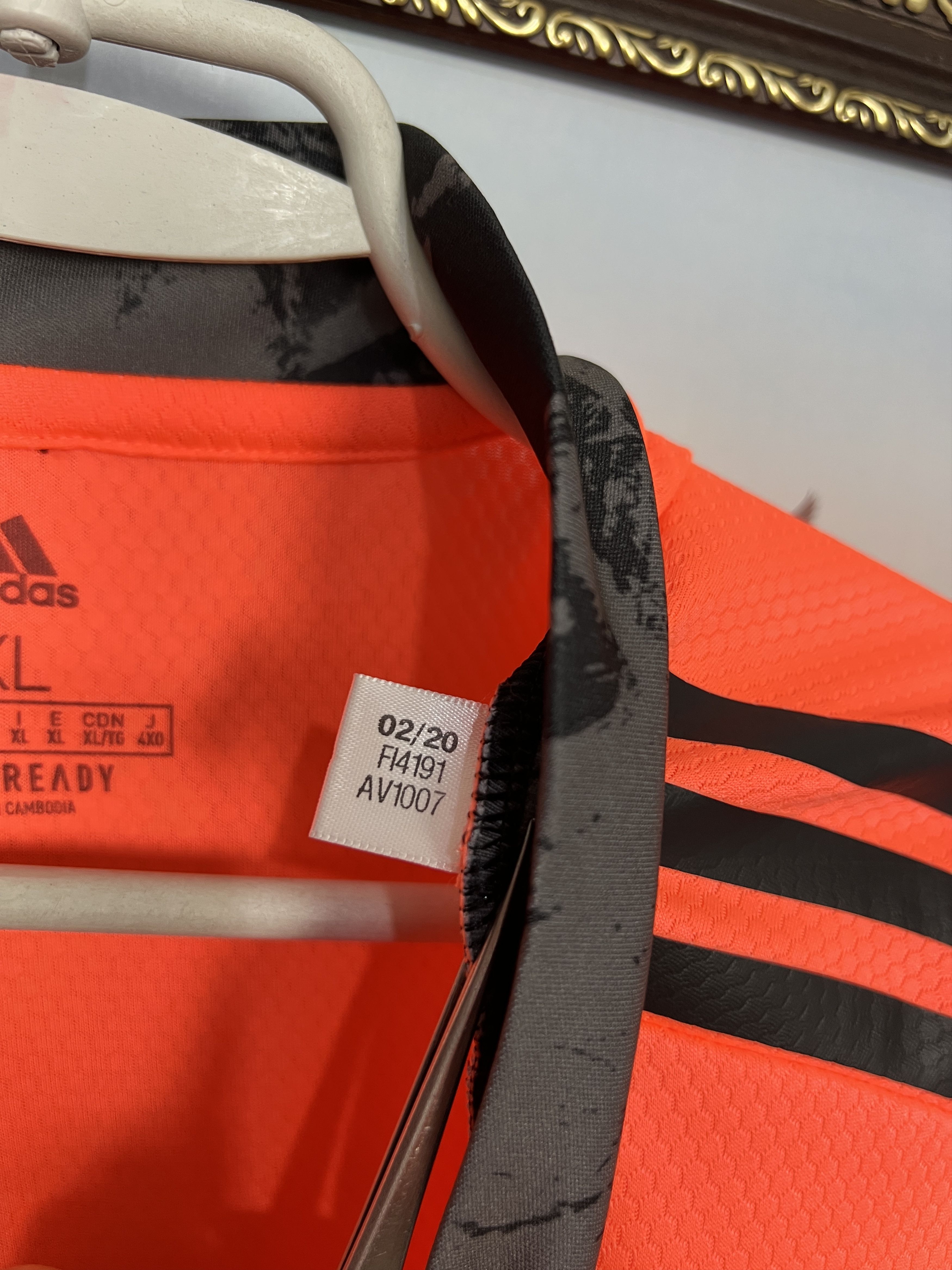 Adidas Basel 1893 Goalkeeper football shirt Soccer Jersey Trikot Size US XL / EU 56 / 4 - 8 Thumbnail