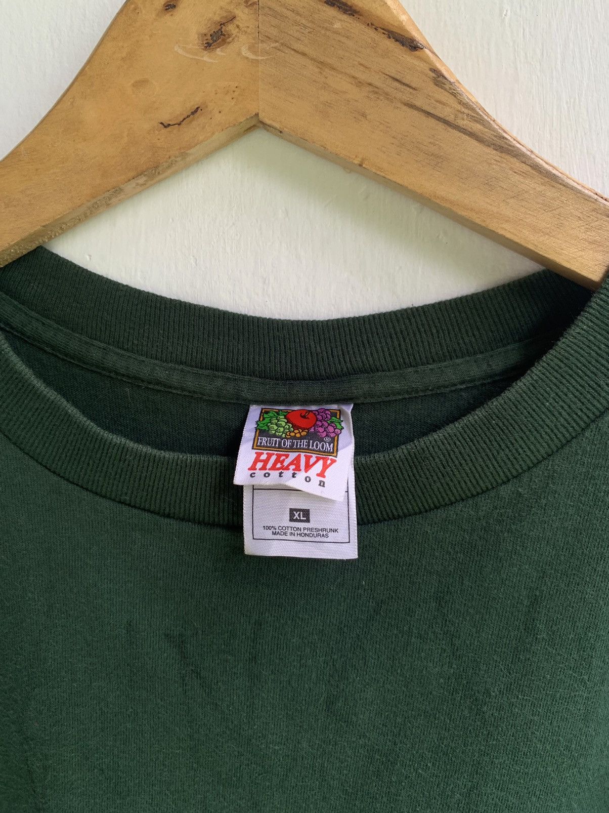 Vintage Vintage TLC no scrubs staff night 99 tee Size US XL / EU 56 / 4 - 5 Thumbnail