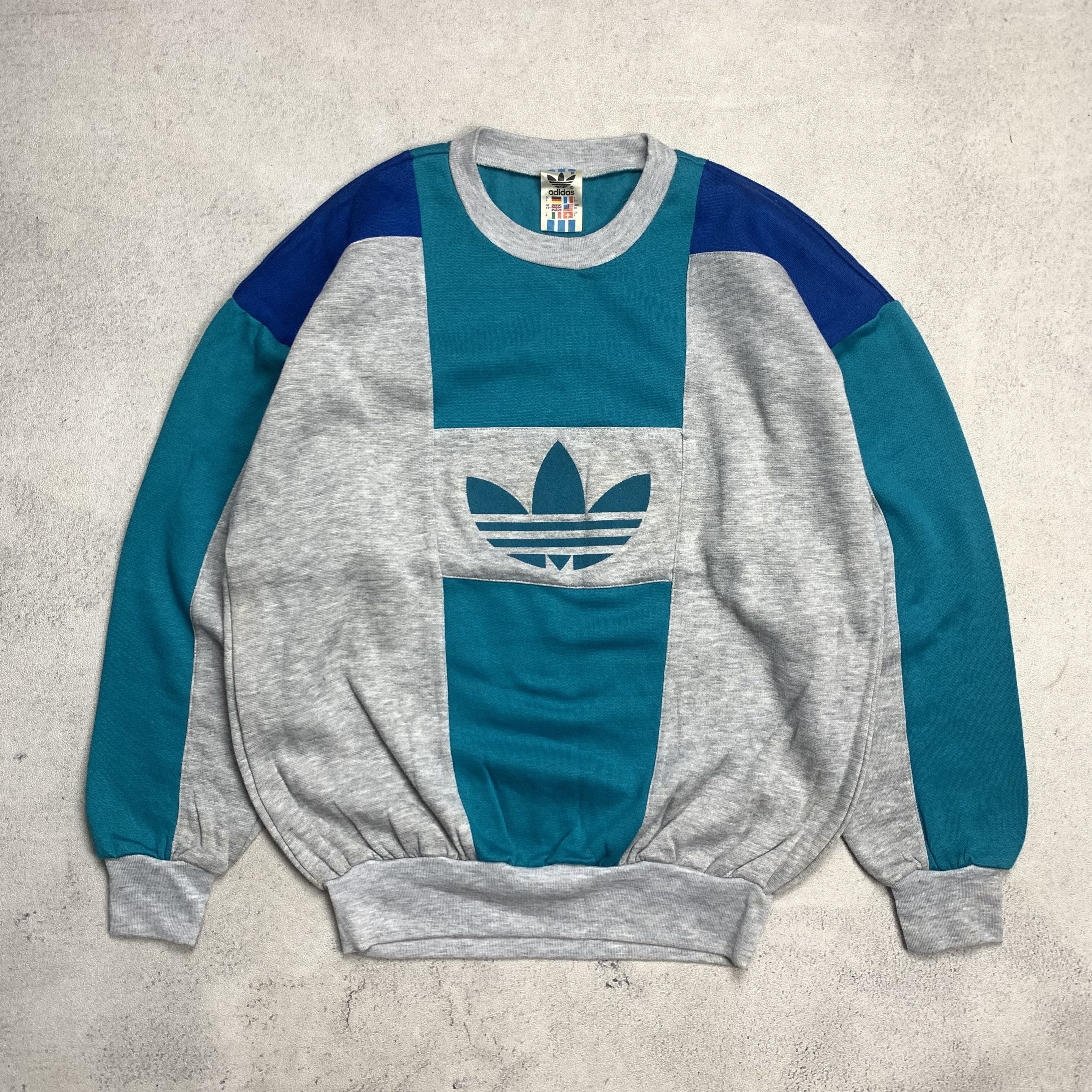 Adidas Vintage 90s Adidas Sweatshirt Crewneck Size US S / EU 44-46 / 1 - 1 Thumbnail