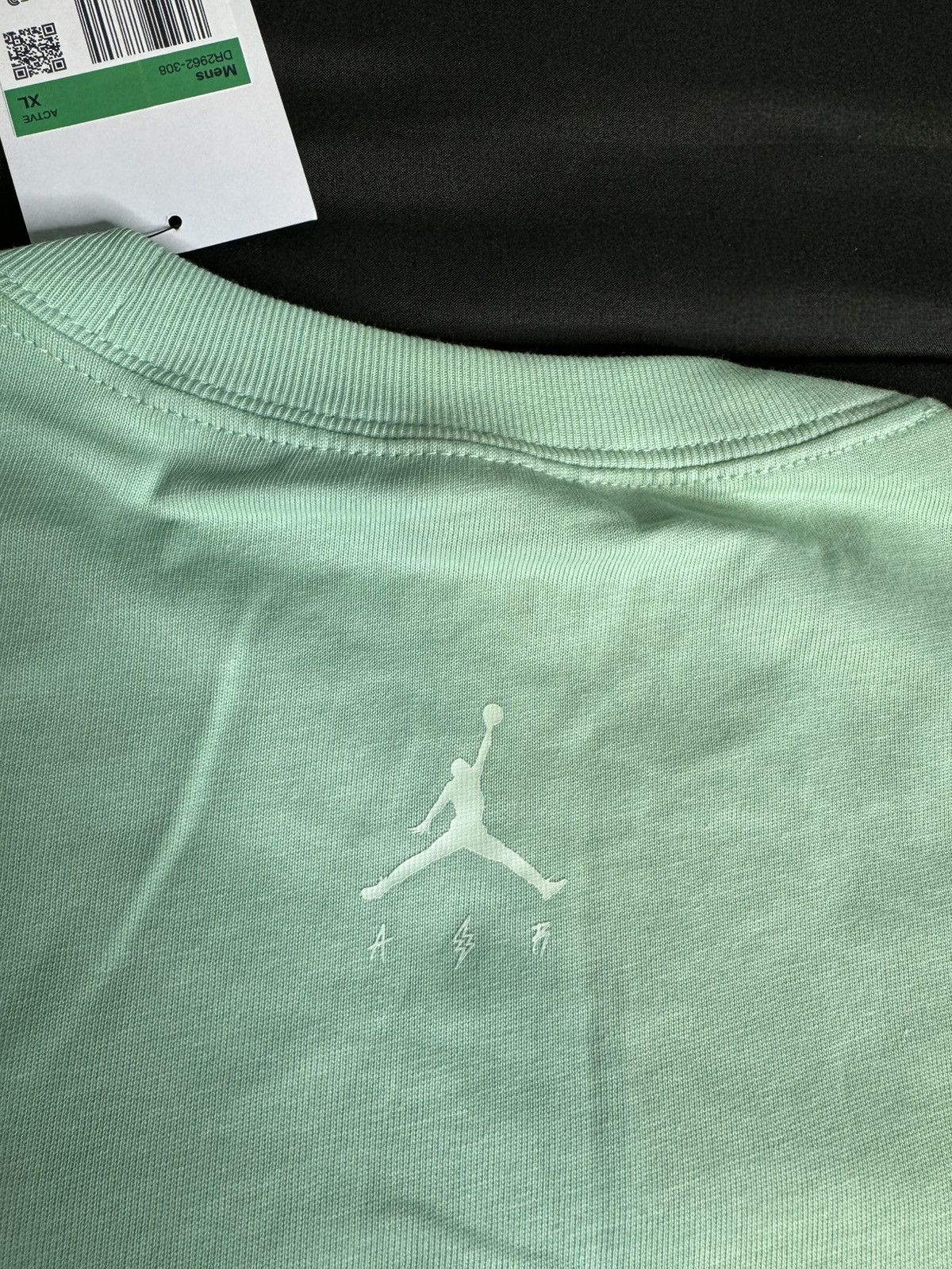 J Balvin × Jordan Brand Air Jordan x J. Balvin T-Shirt “Green” Size US XL / EU 56 / 4 - 4 Thumbnail