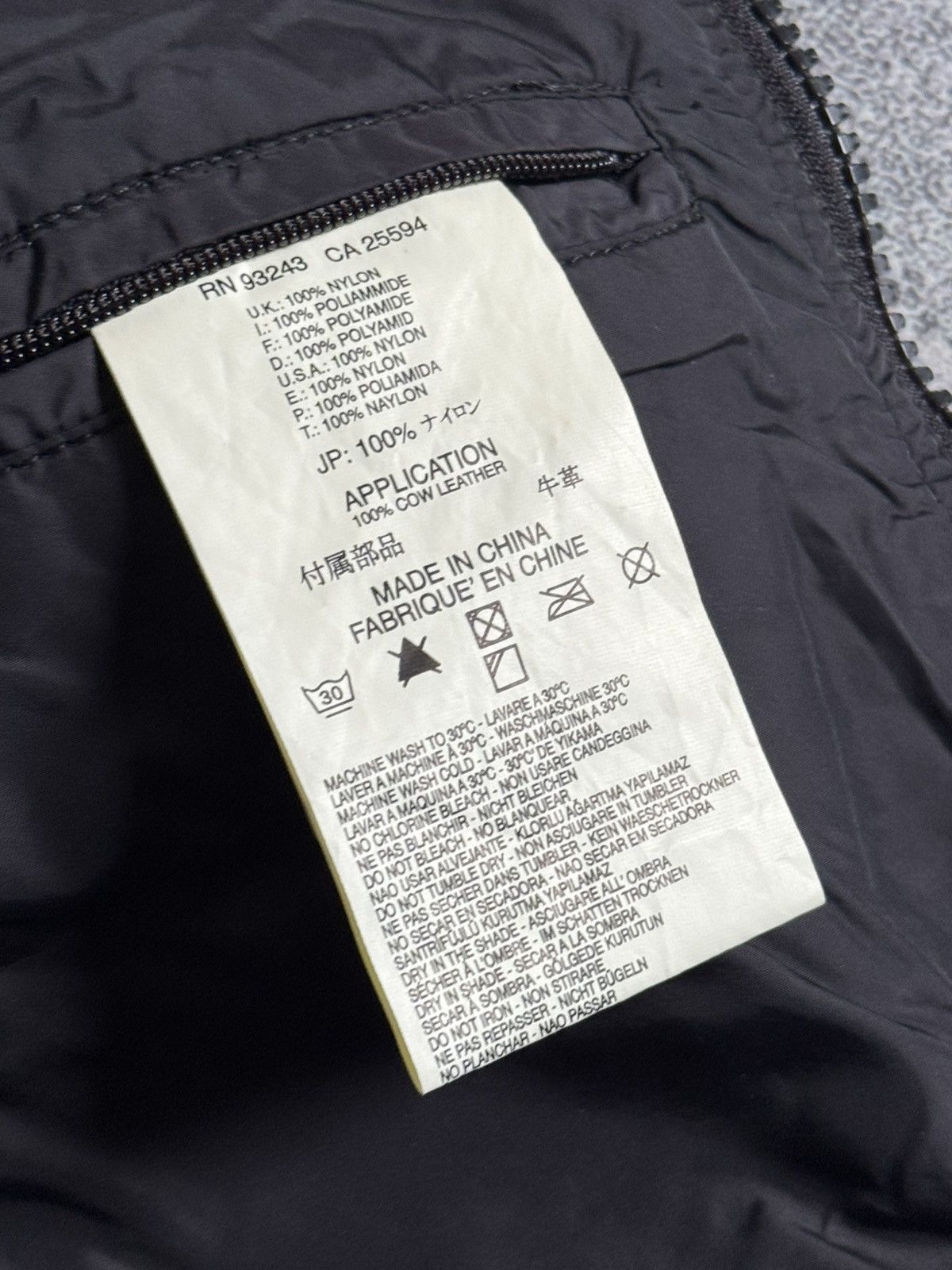 Diesel Diesel M zip nylon bomber jacket avantgarde y2k bondage 00s Size US M / EU 48-50 / 2 - 13 Thumbnail