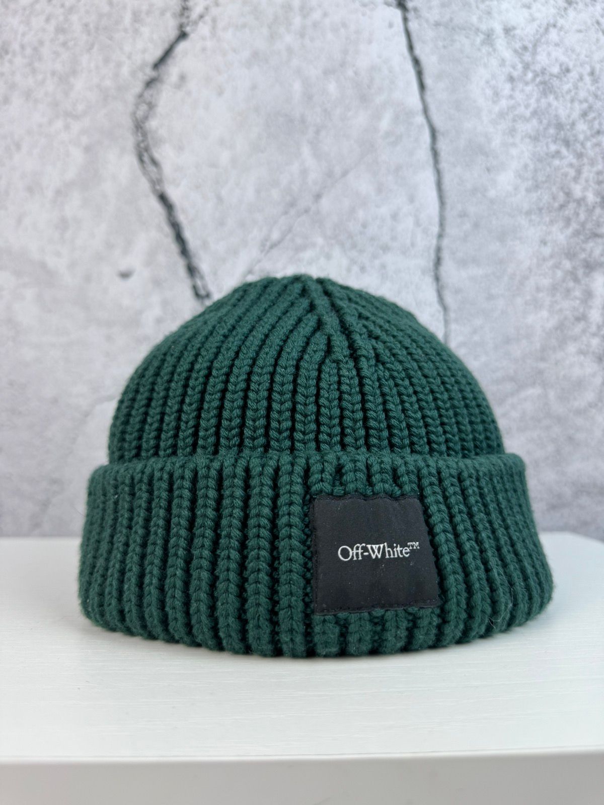 Pre-owned Off-white Logo Ribbed Beanie In Green