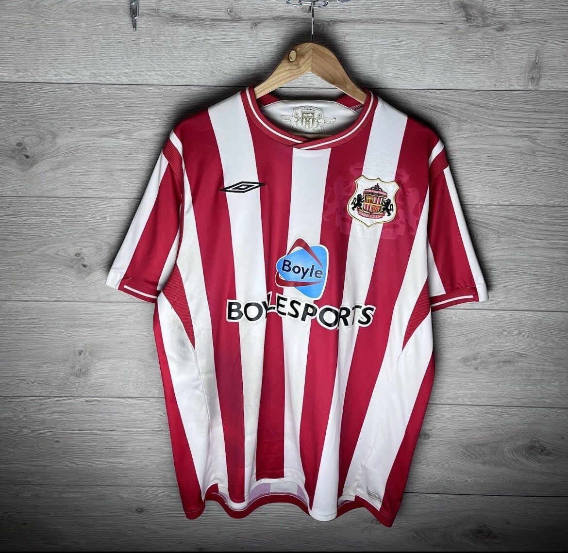 Umbro Vintage men’s soccer jersey Umbro Sunderland FC Size US L / EU 52-54 / 3 - 1 Thumbnail