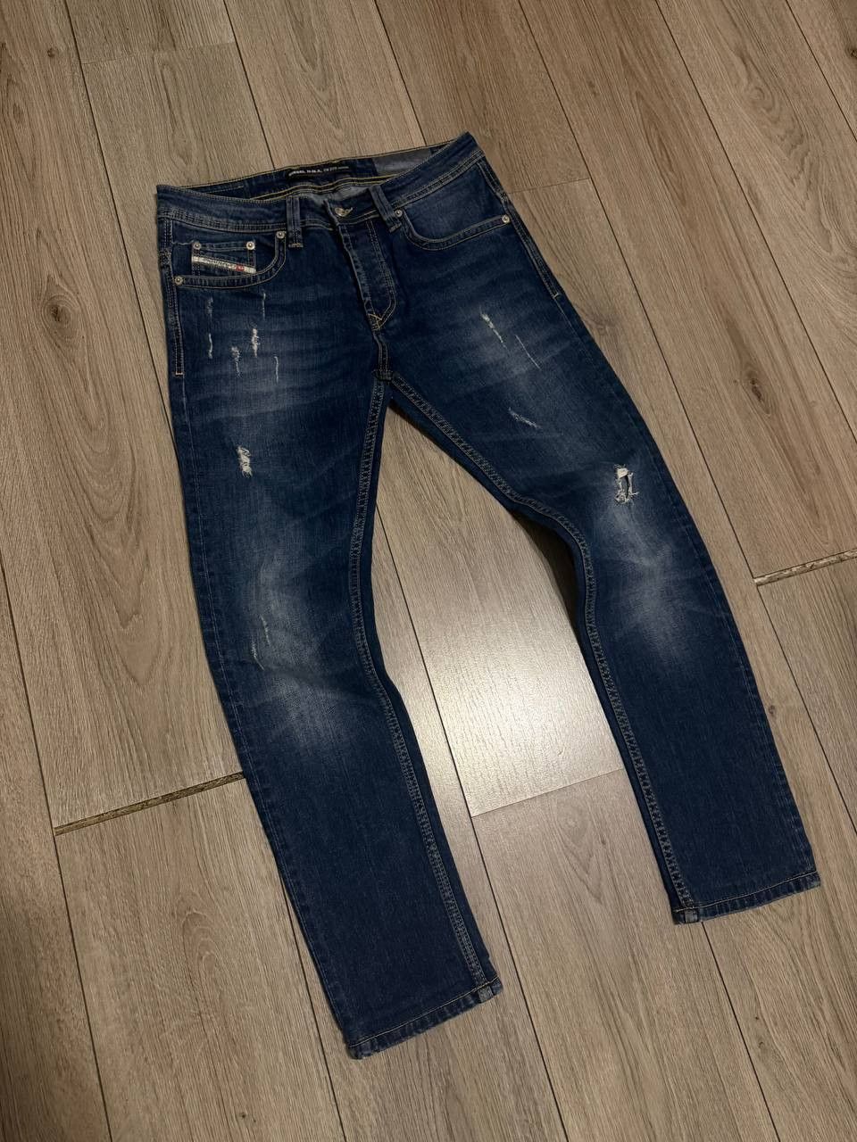 Diesel diesel dna jeans mens size 32 blue distressed Size US 32 / EU 48 - 2 Thumbnail