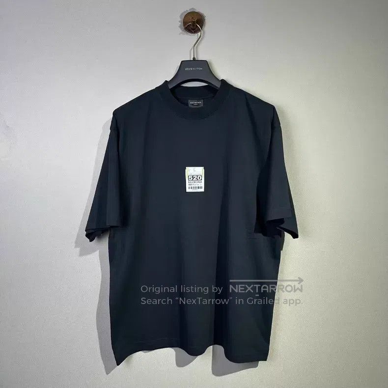 Balenciaga Balenciaga Valentine's Day Limited Short Sleeve Size US S / EU 44-46 / 1 - 1 Thumbnail