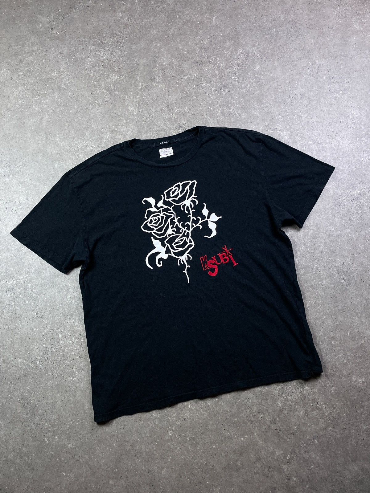 Kith × Ksubi Kith x Ksubi Rose Biggie SS Tee Jet Black XL Size US XL / EU 56 / 4 - 1 Thumbnail