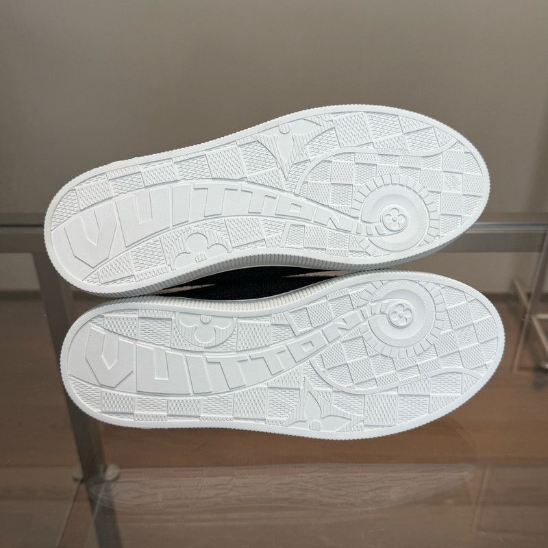 Louis Vuitton Louis Vuitton Lagoon Crochet Low Top Sneakers Size US 7 / IT 37 - 4 Thumbnail