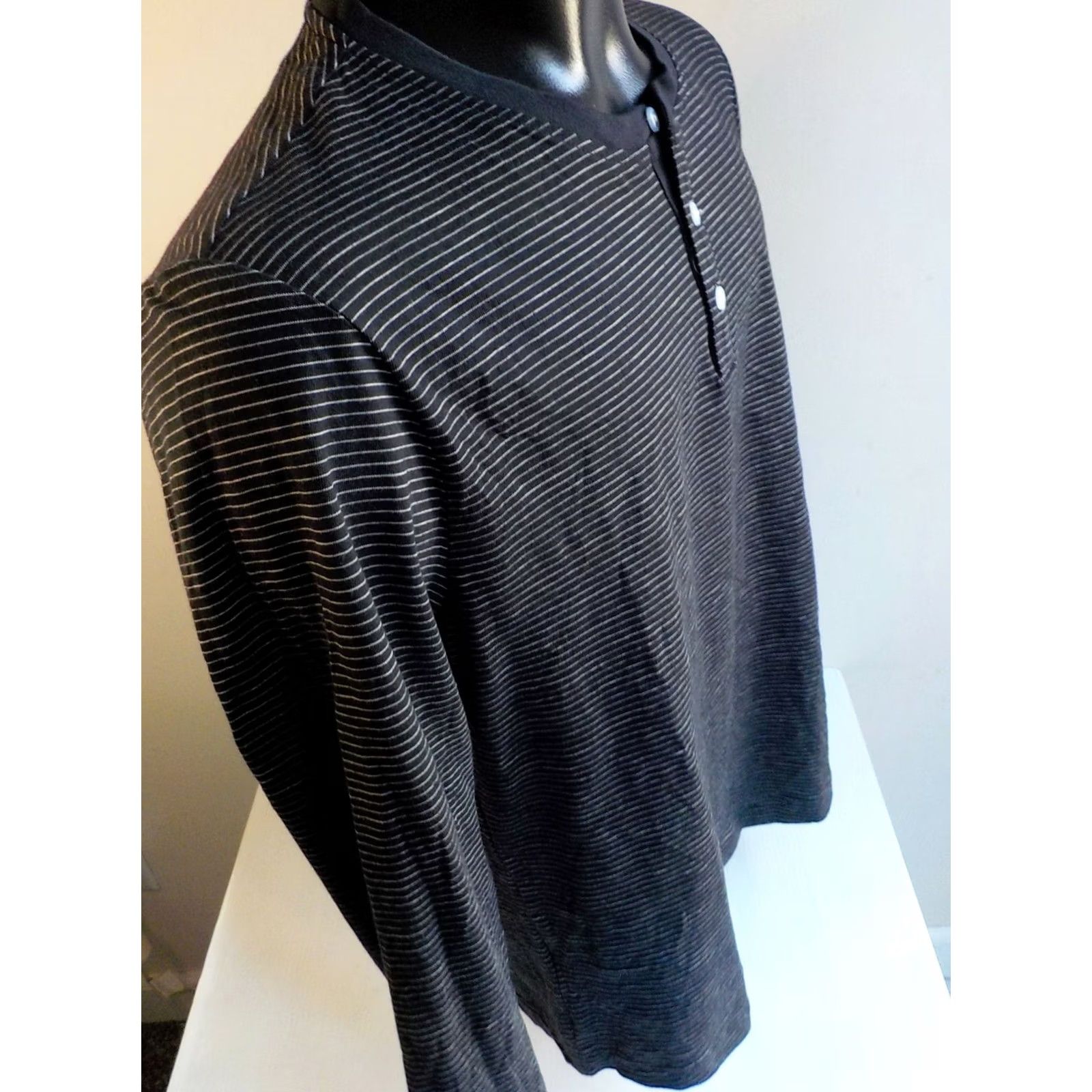 Vintage Penguin L/S Henley Shirt Striped Blue/White Navy Mens Large Long Sleeve Button-Up Shirt Mens Size US L / EU 52-54 / 3 - 3 Thumbnail