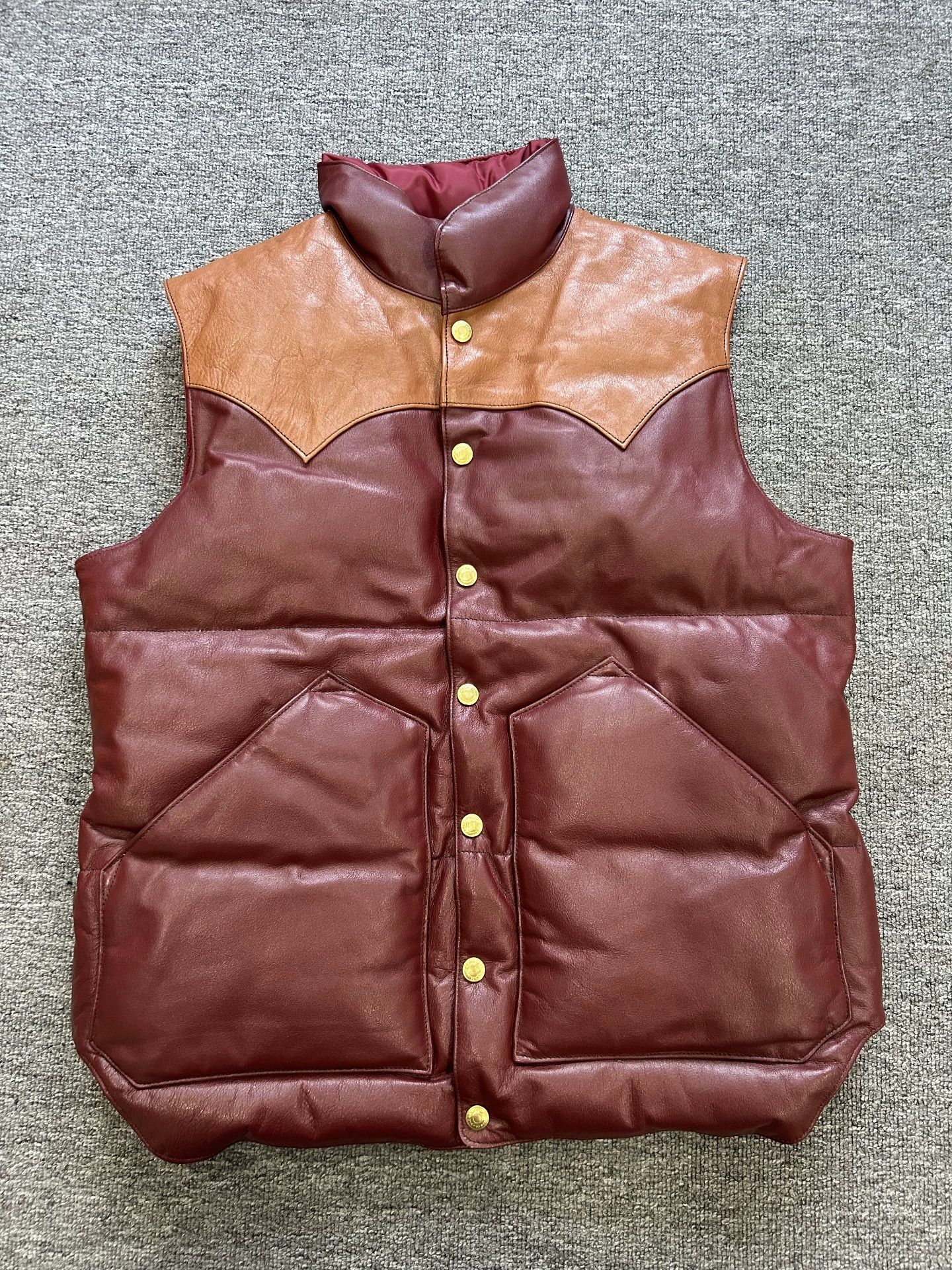 Rainbow Country Rainbow Country Down Vest for Men Size US M / EU 48-50 / 2 - 1 Thumbnail