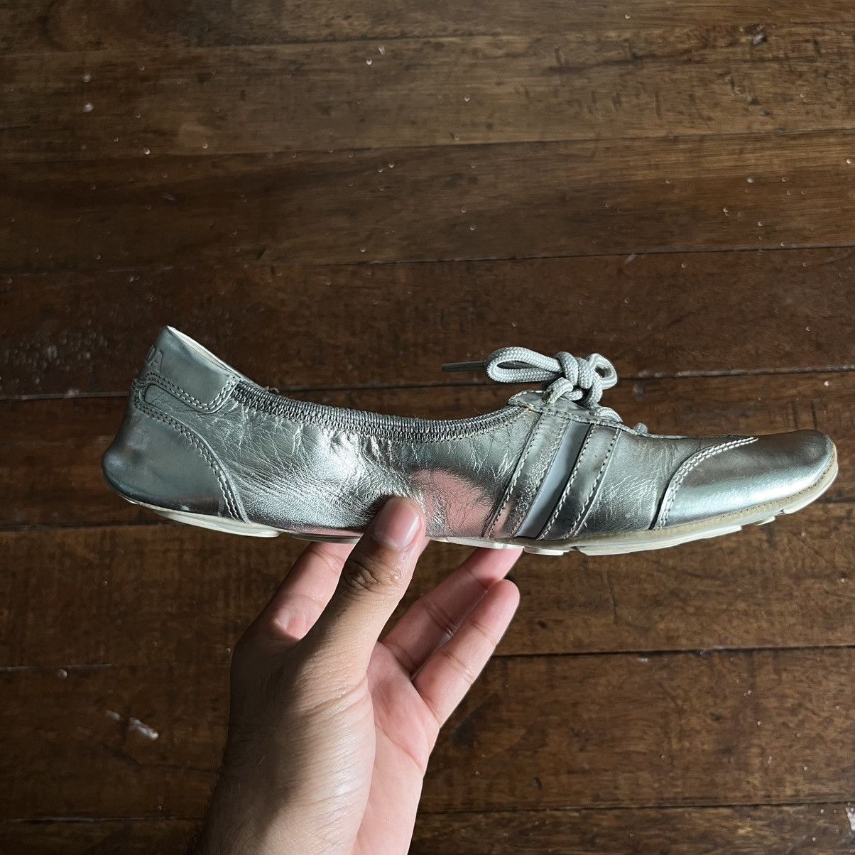 Prada Prada Sport Silver Leather Scrunch Lace Up Ballet Flats Size US 5 / IT 35 - 8 Thumbnail