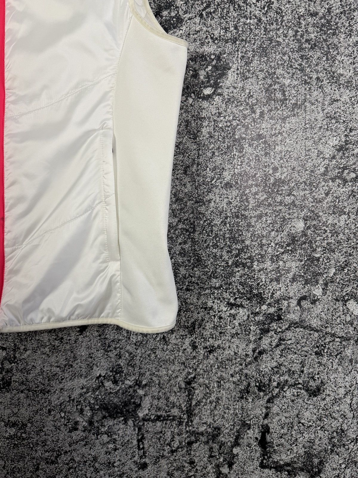 KJUS Kjus Ladies Aurelia Vest Full Zip White Gilet Outdoor 42/XL Size M / US 6-8 / IT 42-44 - 5 Thumbnail