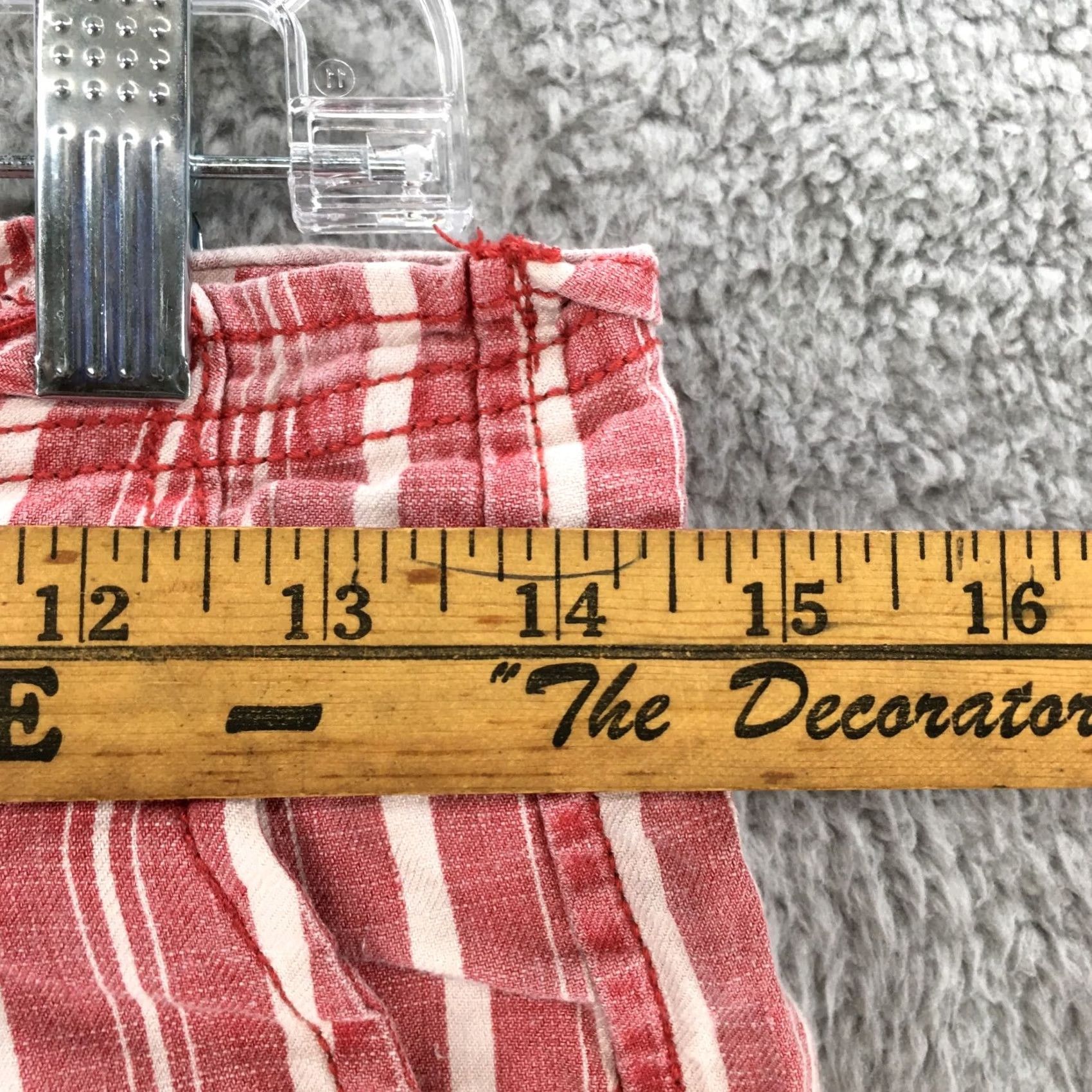 American Eagle Outfitters American Eagle Outfitters Shorts Womens 4 Red Stripe Linen Blend Cuffed Hem Bermuda Summer Casual Womens 4 Red Stripe Linen Blend Cuffed Hem Size 27" / US 4 / IT 40 - 4 Thumbnail