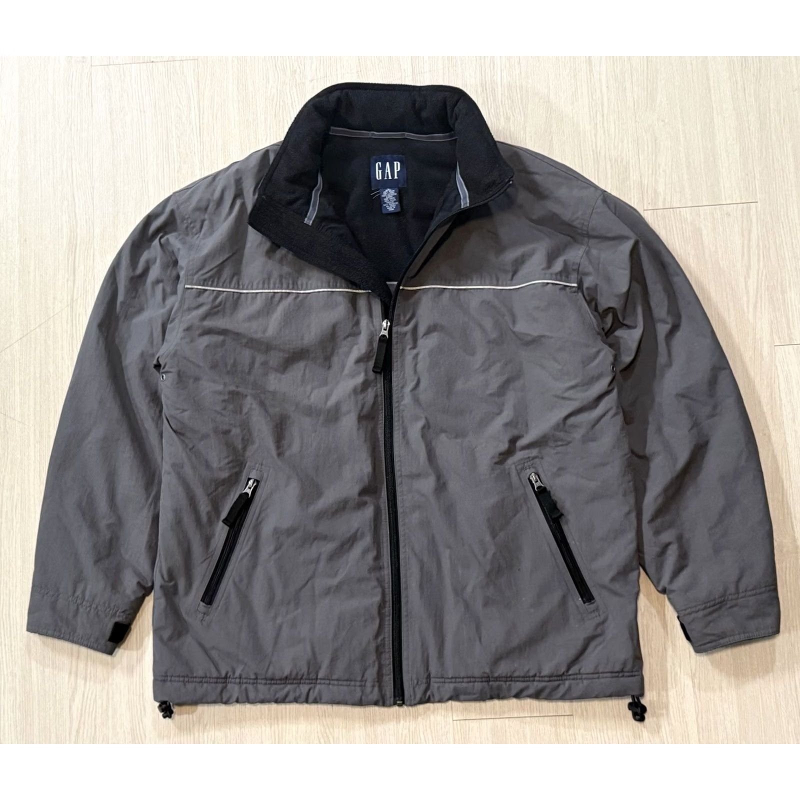 Gap VINTAGE Gap Mountain Alpine Jacket L Large Gray Nylon Softshell Bomber Zip Padded Lined 90s Outdoor Hipster Men Mens Size US L / EU 52-54 / 3 - 2 Thumbnail