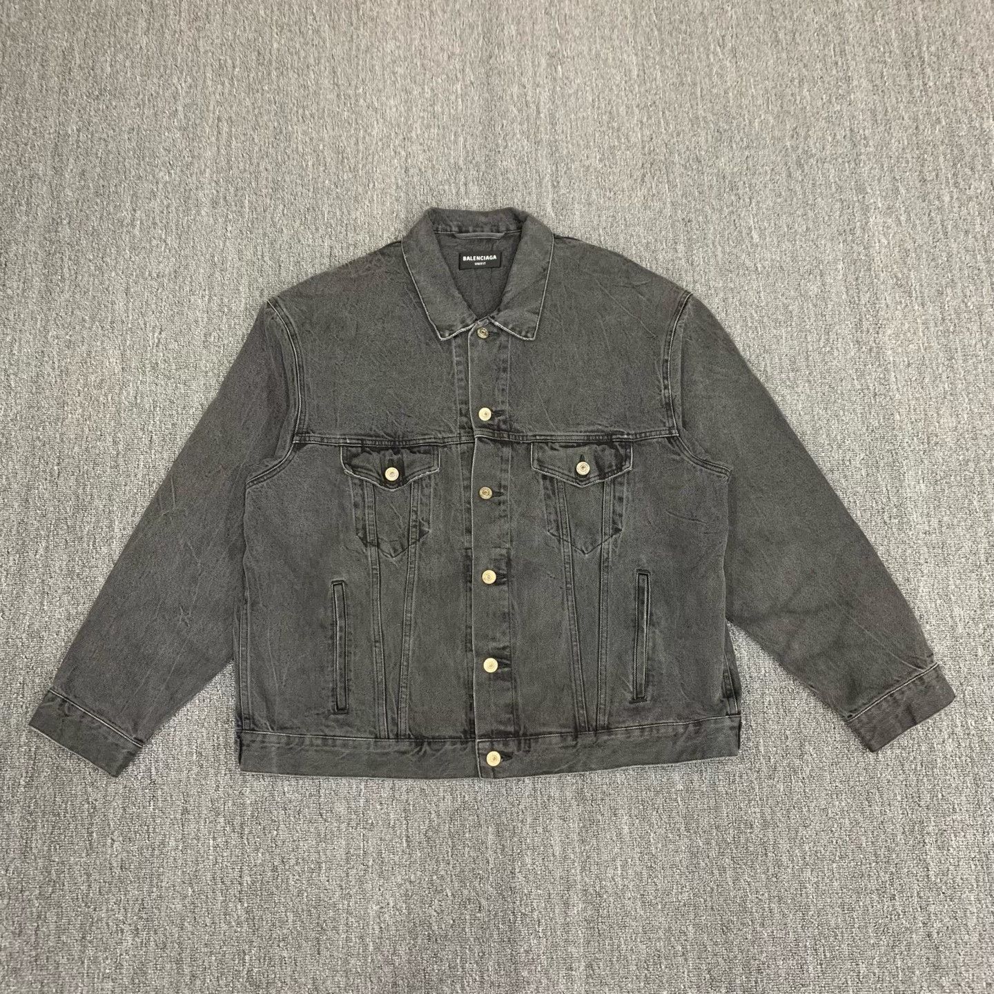 Balenciaga Balenciaga Embroidered Washed Denim Jacket Size US S / EU 44-46 / 1 - 1 Thumbnail