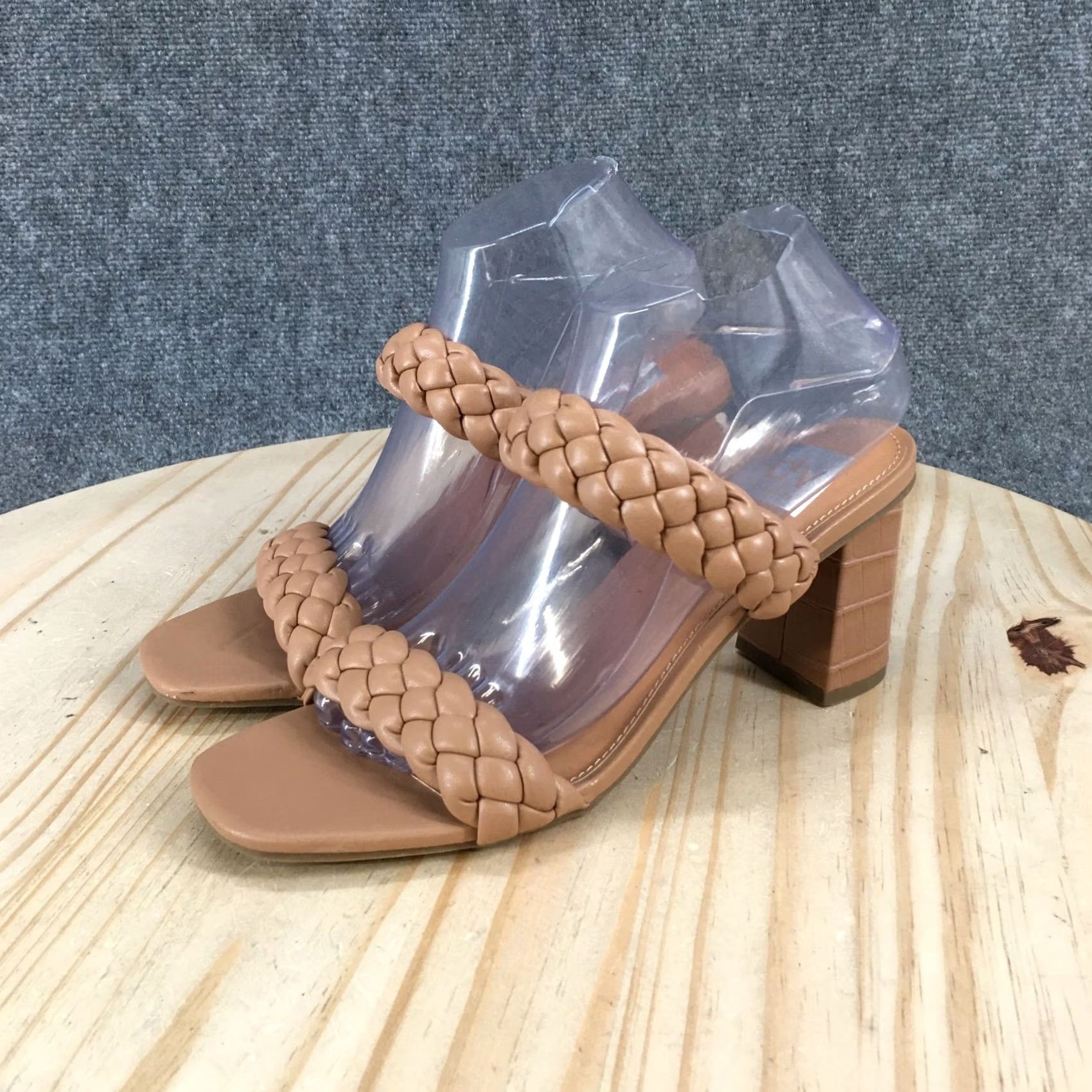 Dolce Vita Dolce Vita Sandals Womens 9 Braided Strap Slip On 2-Strap Slide Brown Casual Size US 9 / IT 39 - 3 Thumbnail