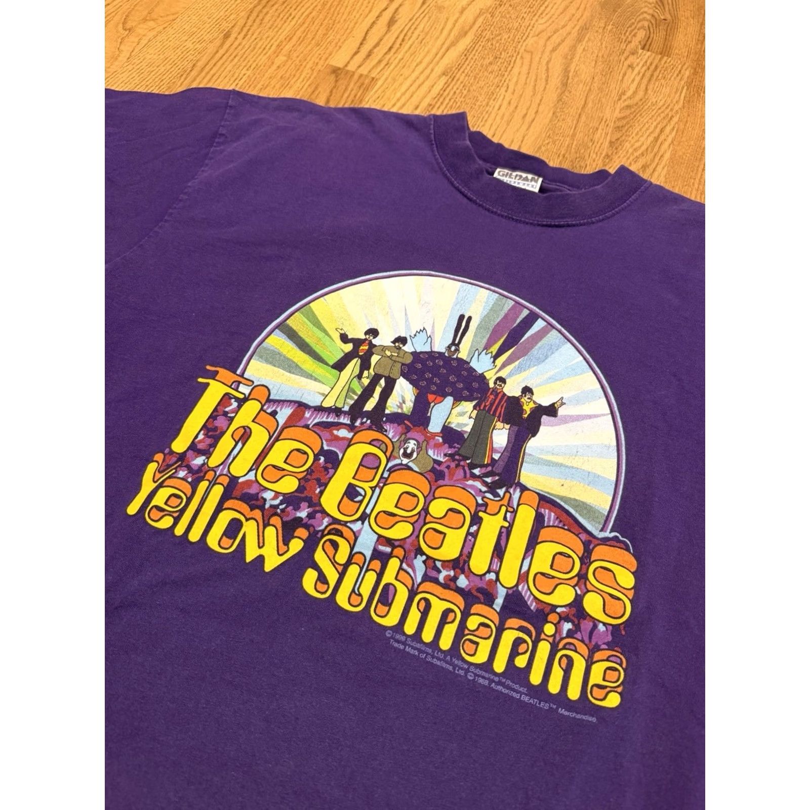 Gildan VINTAGE The Beatles Yellow Submarine Concert Tour Band T Shirt Size XL Vtg 1999 Size US XL / EU 56 / 4 - 3 Thumbnail