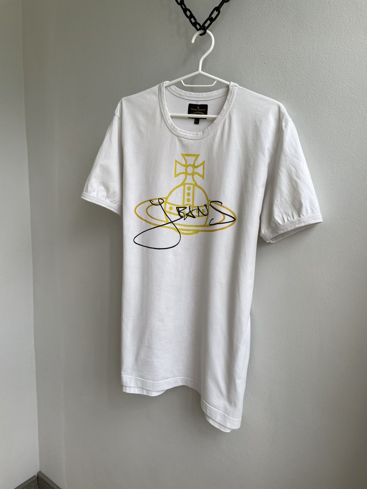 Vivienne Westwood Vivienne Westwood Anglomania Big Logo Orb Ehite T-shirt Rare Size US XL / EU 56 / 4 - 2 Thumbnail