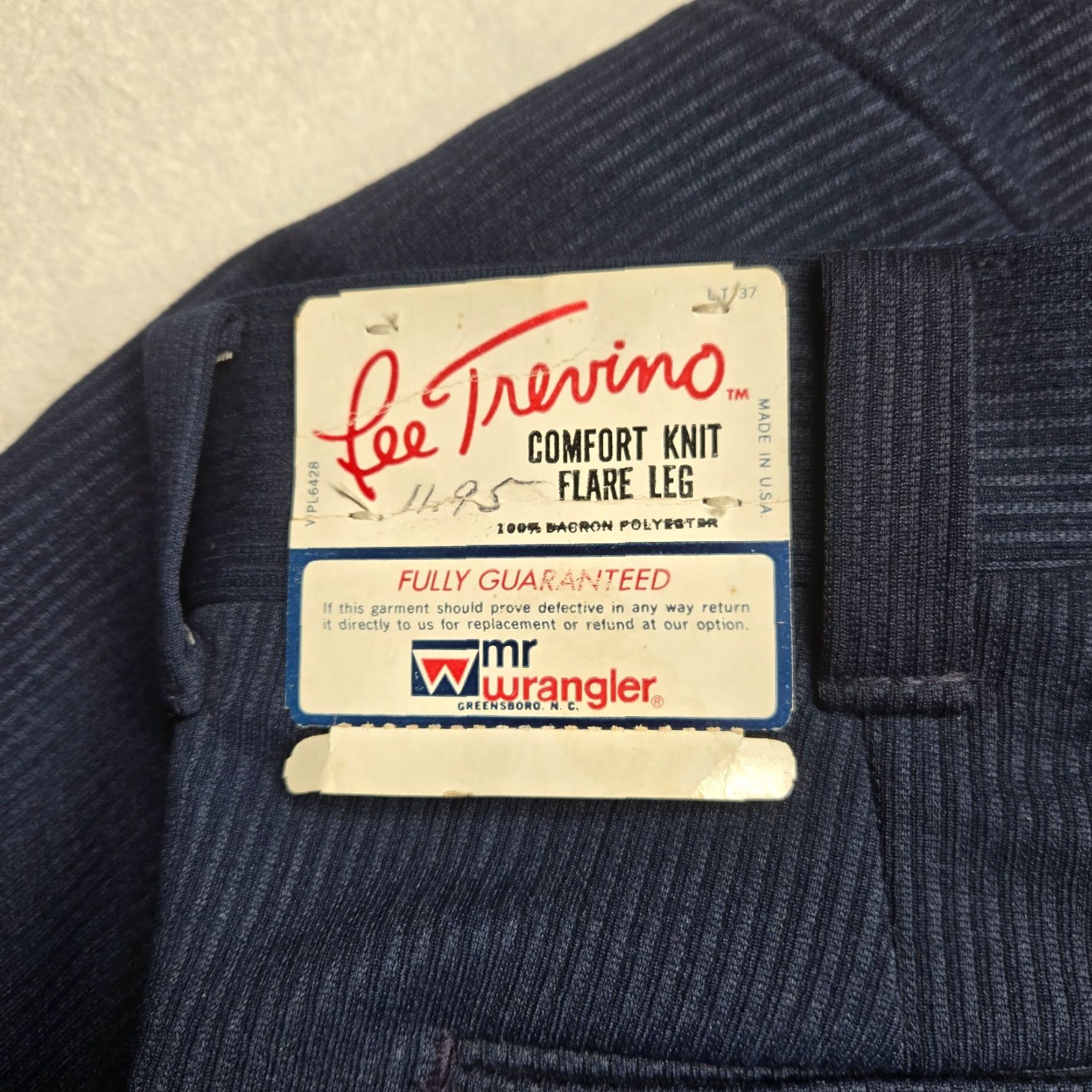 Wrangler VINTAGE Mr. Wrangler Blue Knit Flare Cuffed Plaid Pants 29 x 32 Mens 70s Polyester Vintage Pants Blue Wrangler 29 32 Men’s Size US 29 - 3 Thumbnail
