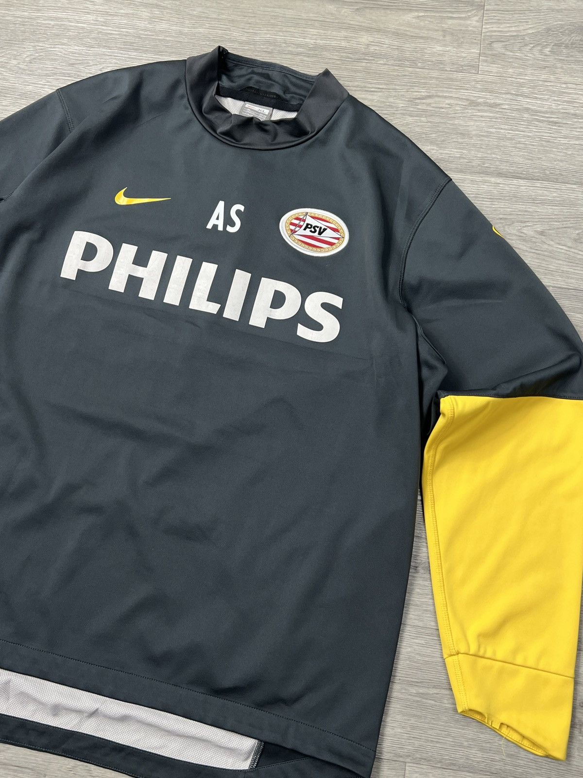 Nike Nike PSV Eindhoven 2009/10 Staff Training Jersey Men’s Sz XL Size US XL / EU 56 / 4 - 3 Thumbnail