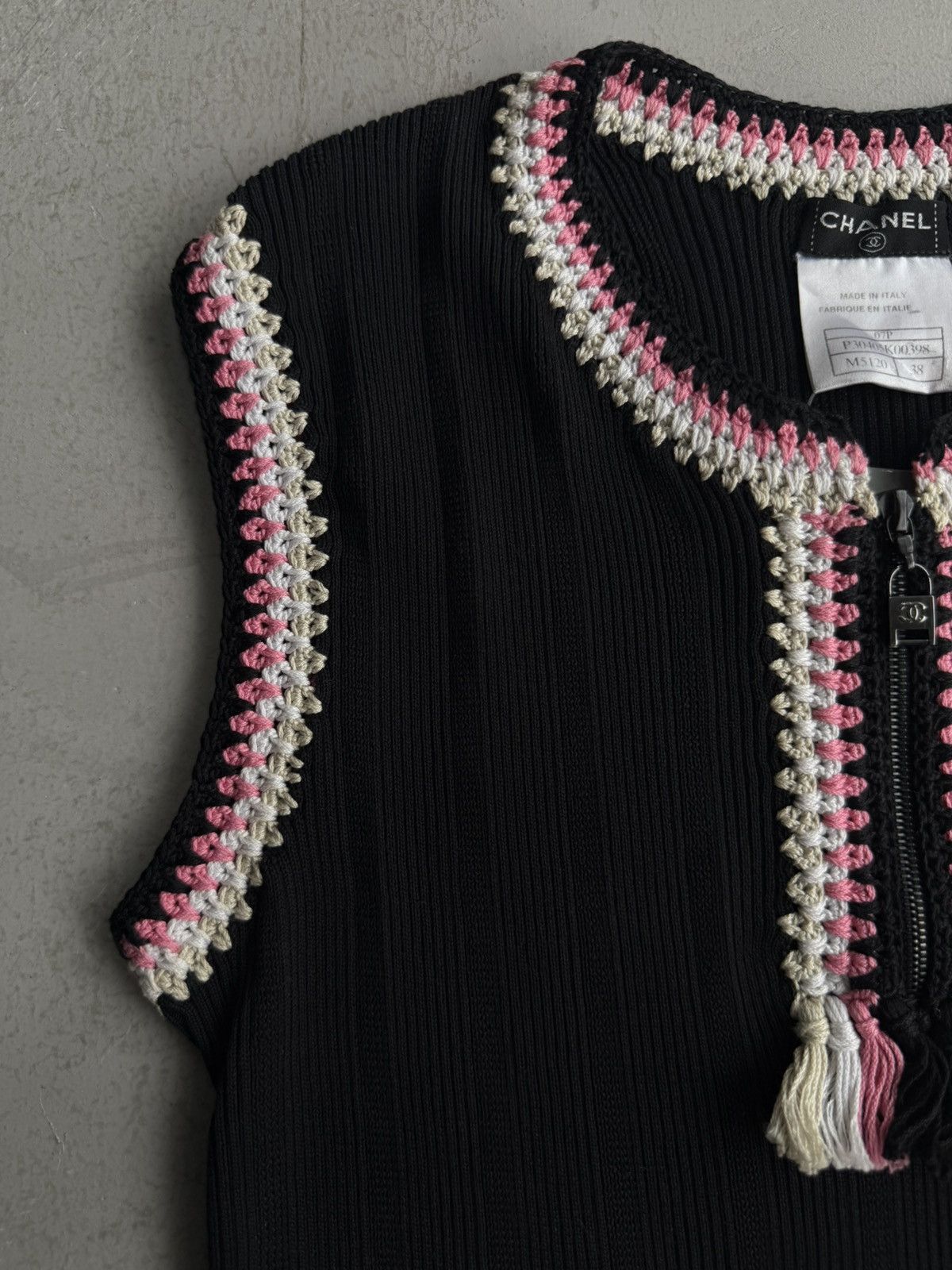 Chanel 2007 Chanel - Trimmed Half Zip Knit Tank Size XS / US 0-2 / IT 36-38 - 5 Thumbnail