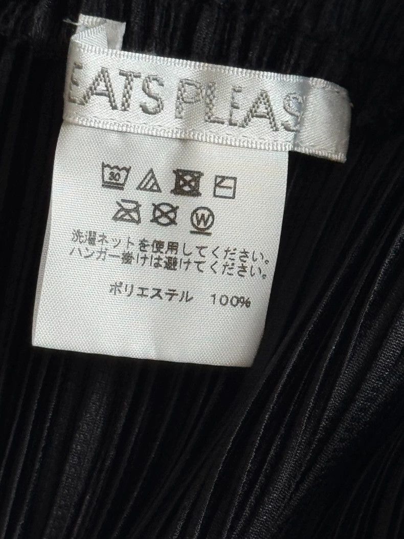 Issey Miyake Issey Miyake size:5 Black pleated trousers Size 31" - 7 Thumbnail