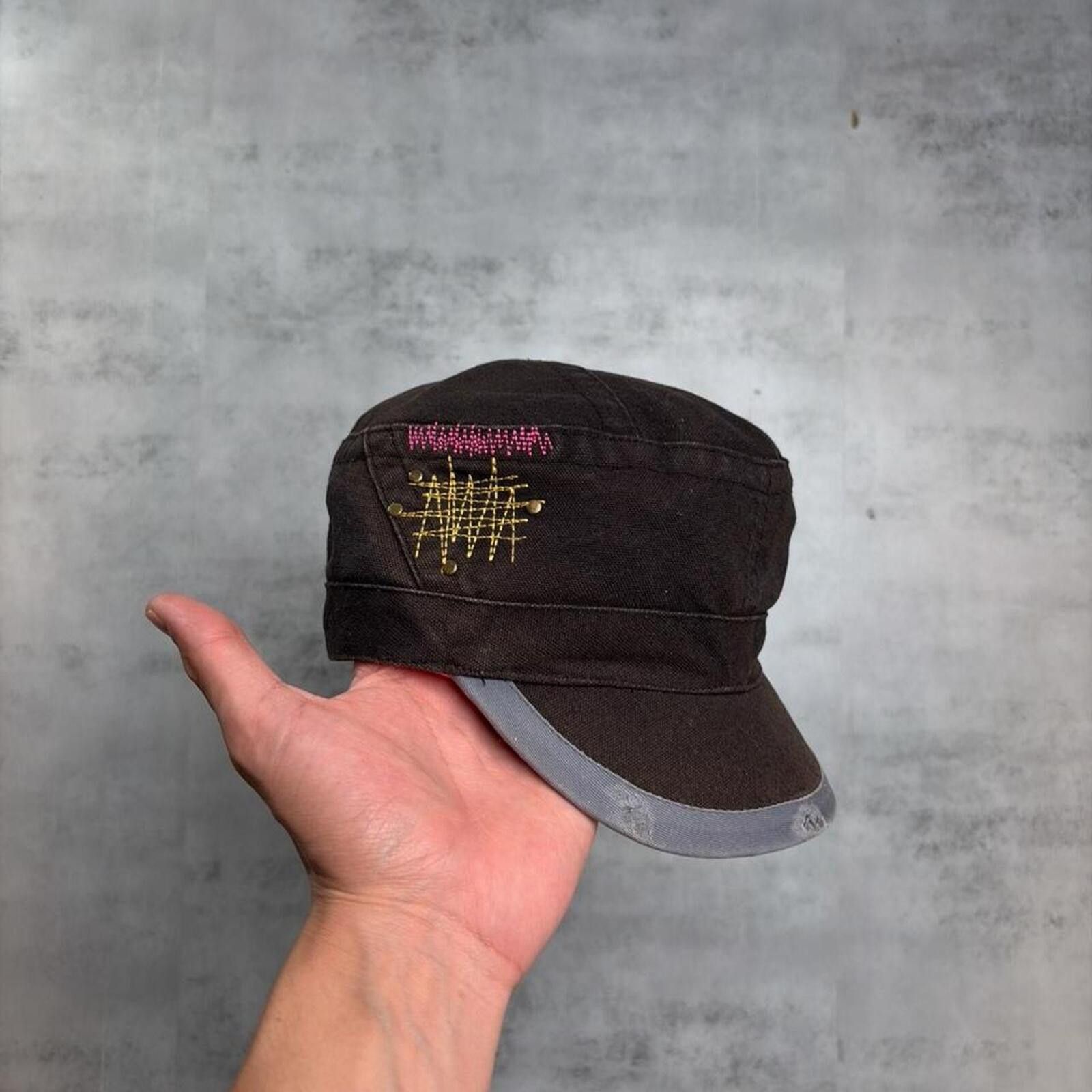 Other Y2K Black Grunge Gothic Skater Faded Army Cap Size ONE SIZE - 2 Thumbnail