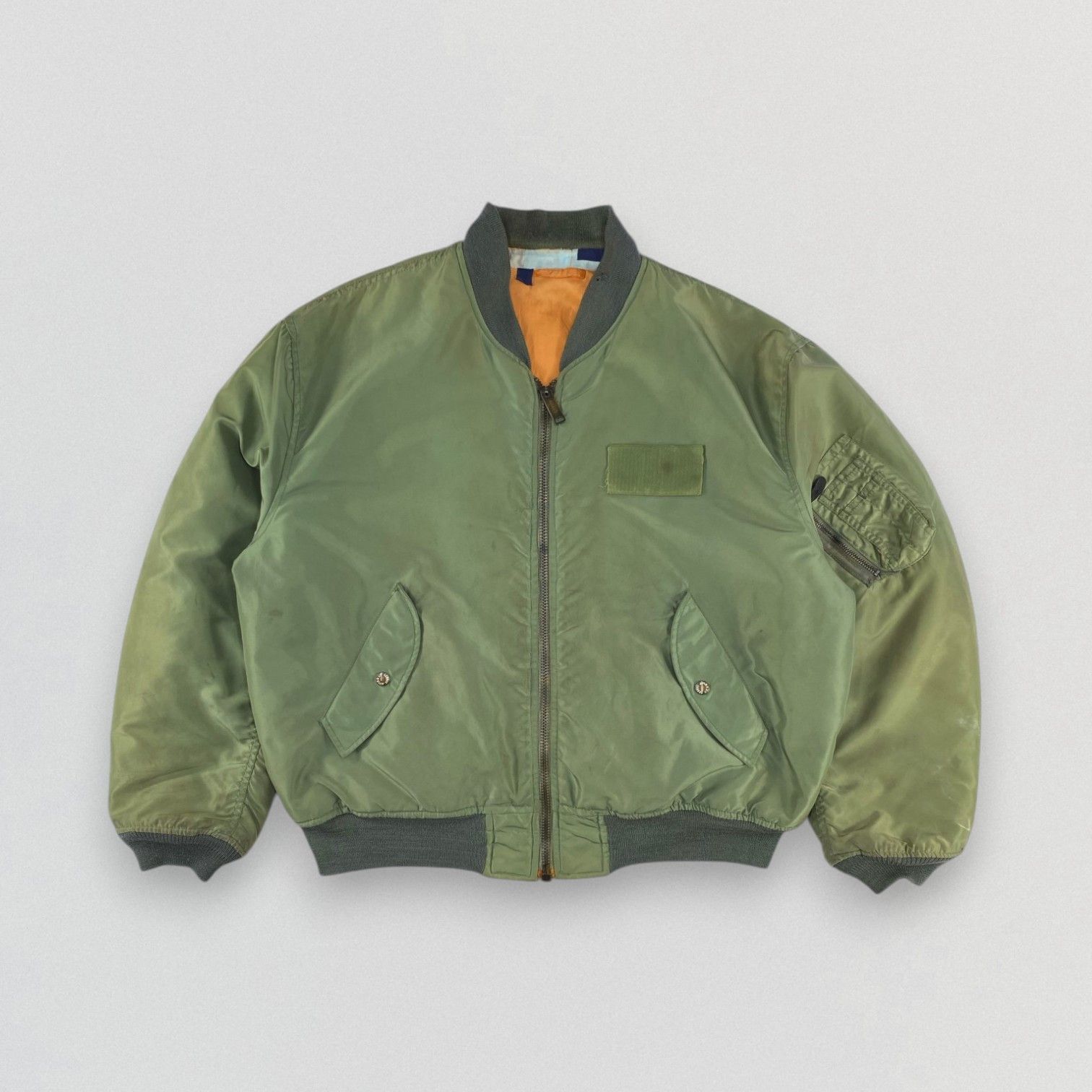 Avirex Vintage Avirex MA-1 Bomber Flight Pinup Girl Jacket K1233 Size US XL / EU 56 / 4 - 3 Thumbnail