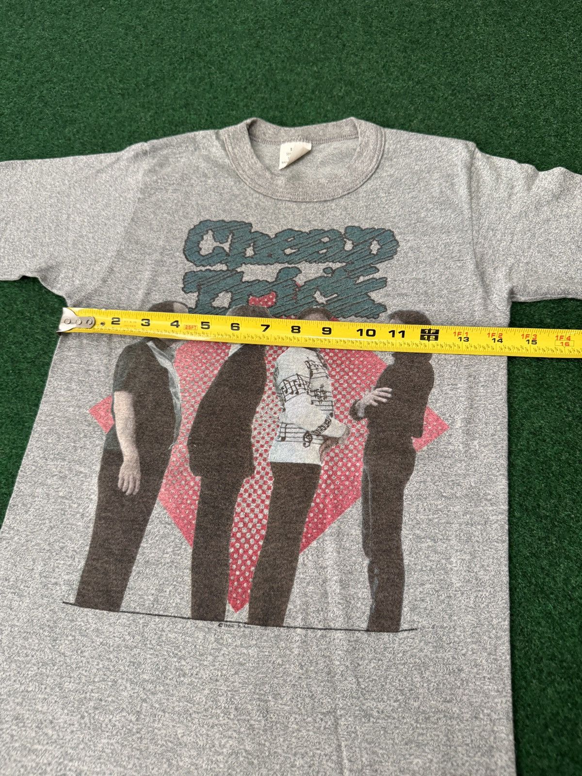 Band Tees × Vintage Vintage Cheap Trick Small 80s Rock 50/50 Thin Band T Shirt Size US S / EU 44-46 / 1 - 6 Thumbnail