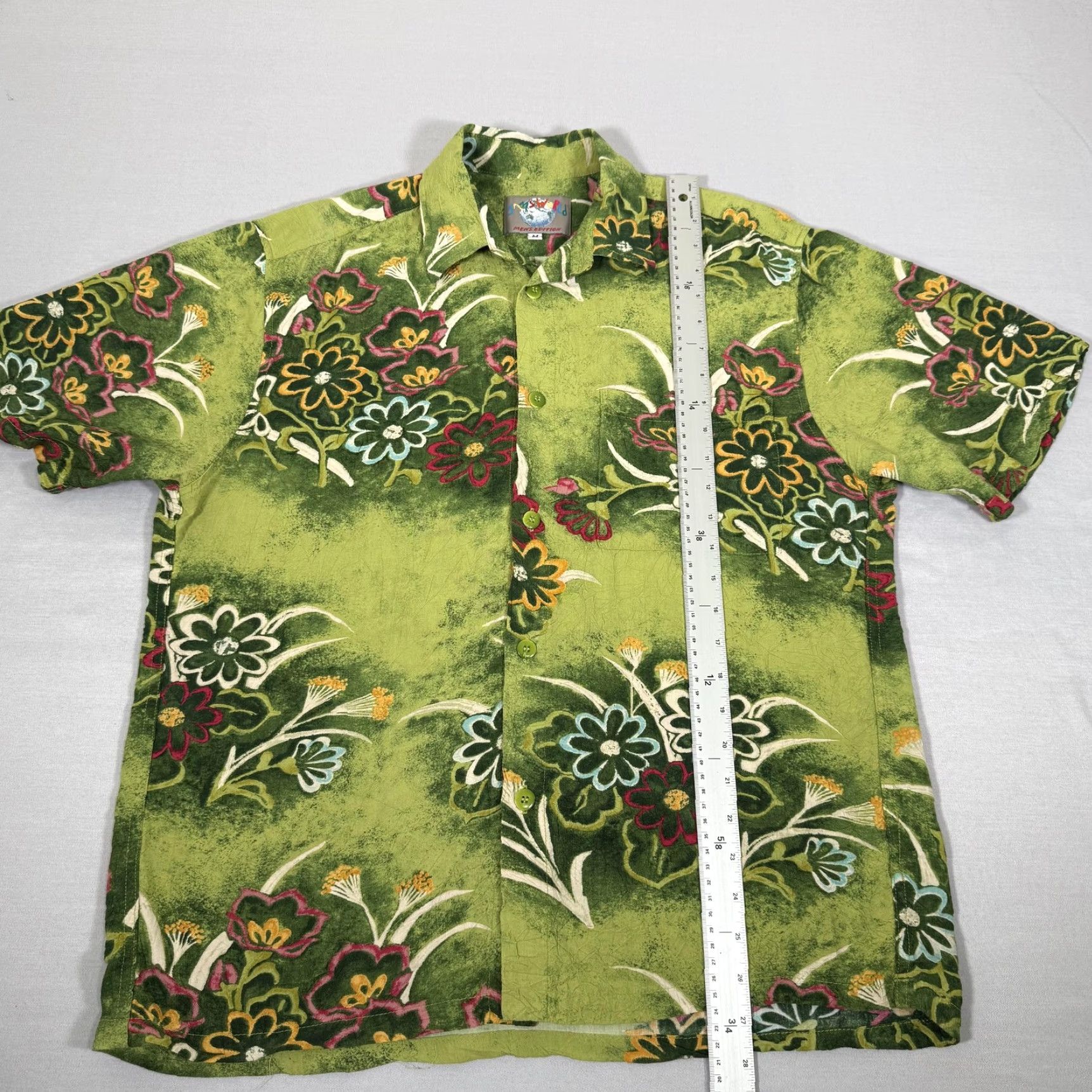 VINTAGE Jams World Shirt Mens Medium Green Hawaiian Aloha Floral Rayon 90s Mens