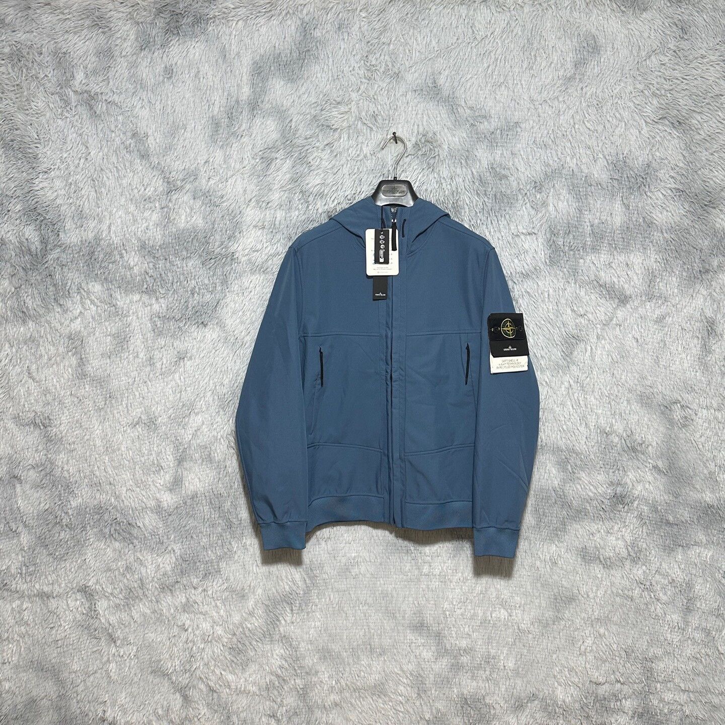 Stone Island Stone Island Softshell Hooded Jacket Size US L / EU 52-54 / 3 - 1 Thumbnail