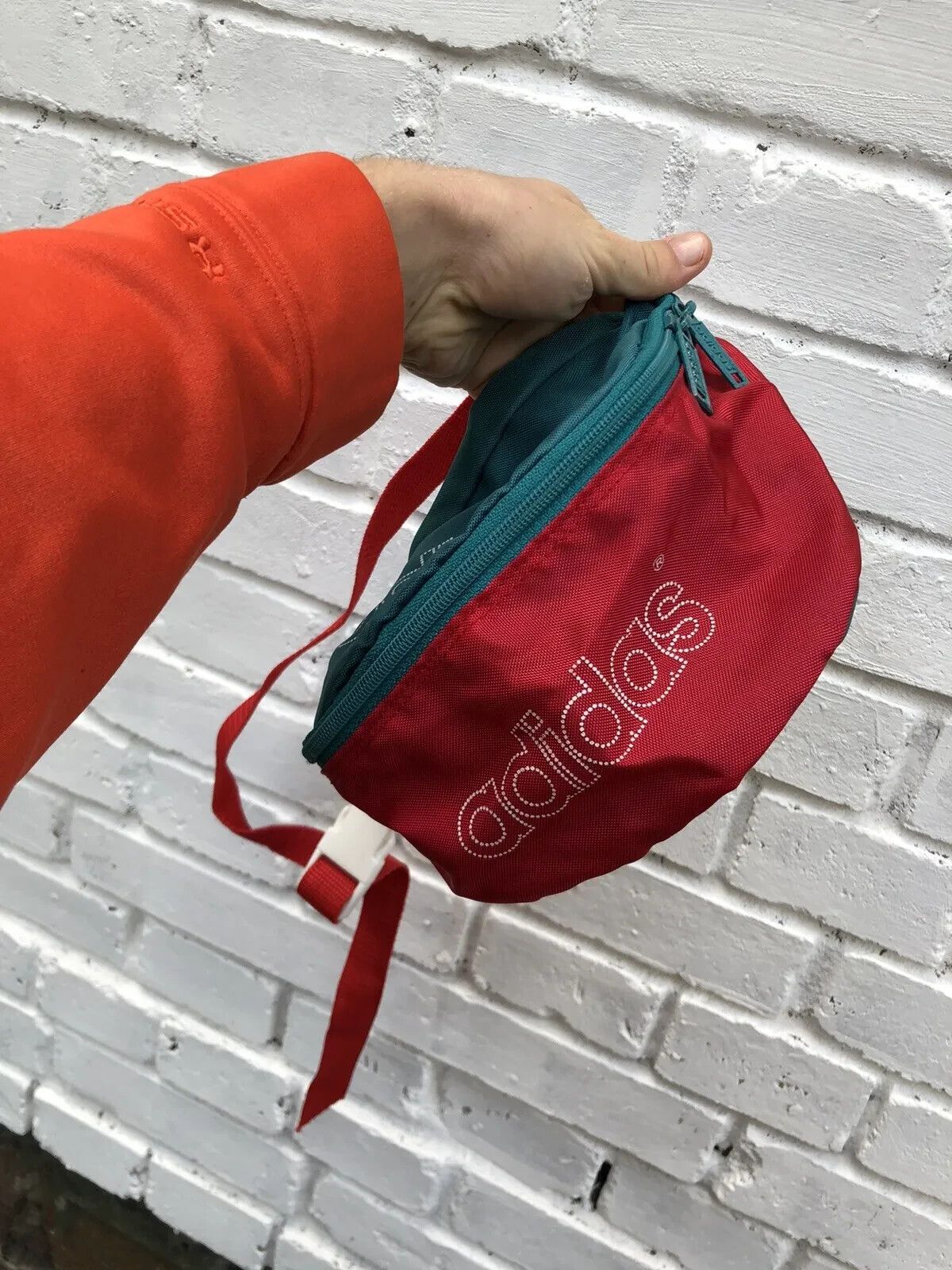 Adidas VINTAGE 1990s 90s ADIDAS BAGS BANANA MADE IN KOREA Size ONE SIZE - 3 Thumbnail