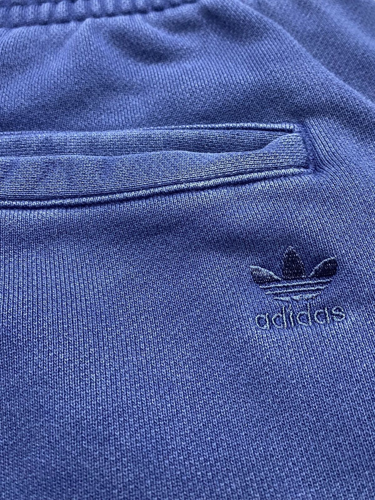 Adidas × Pharrell Adidas Pharell Humanrace Shorts Size US 32 / EU 48 - 3 Thumbnail