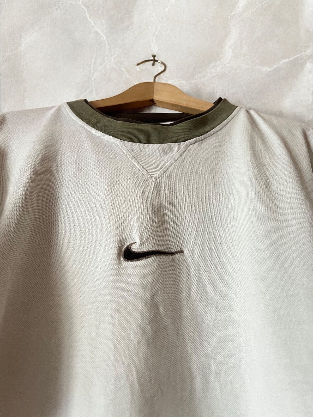 Nike × Vintage NIKE VINTAGE 90s “DOUBLE NECK CENTRE SWOOSH LOGO Tee T SHIRT Size US XL / EU 56 / 4 - 4 Thumbnail