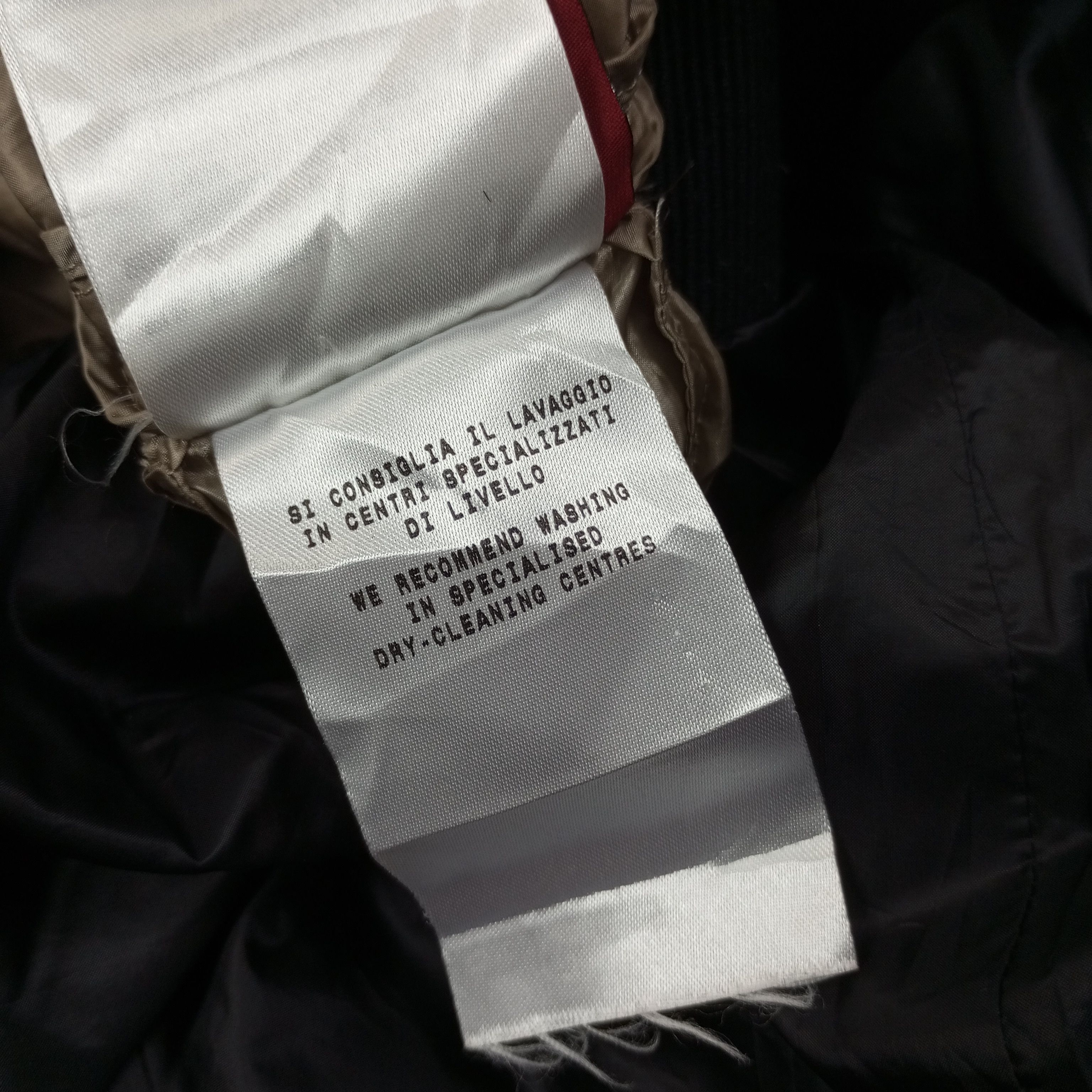 Moncler Moncler Italian Fashion Brand Puffer Jacket c247n26 Size S / US 4 / IT 40 - 10 Thumbnail