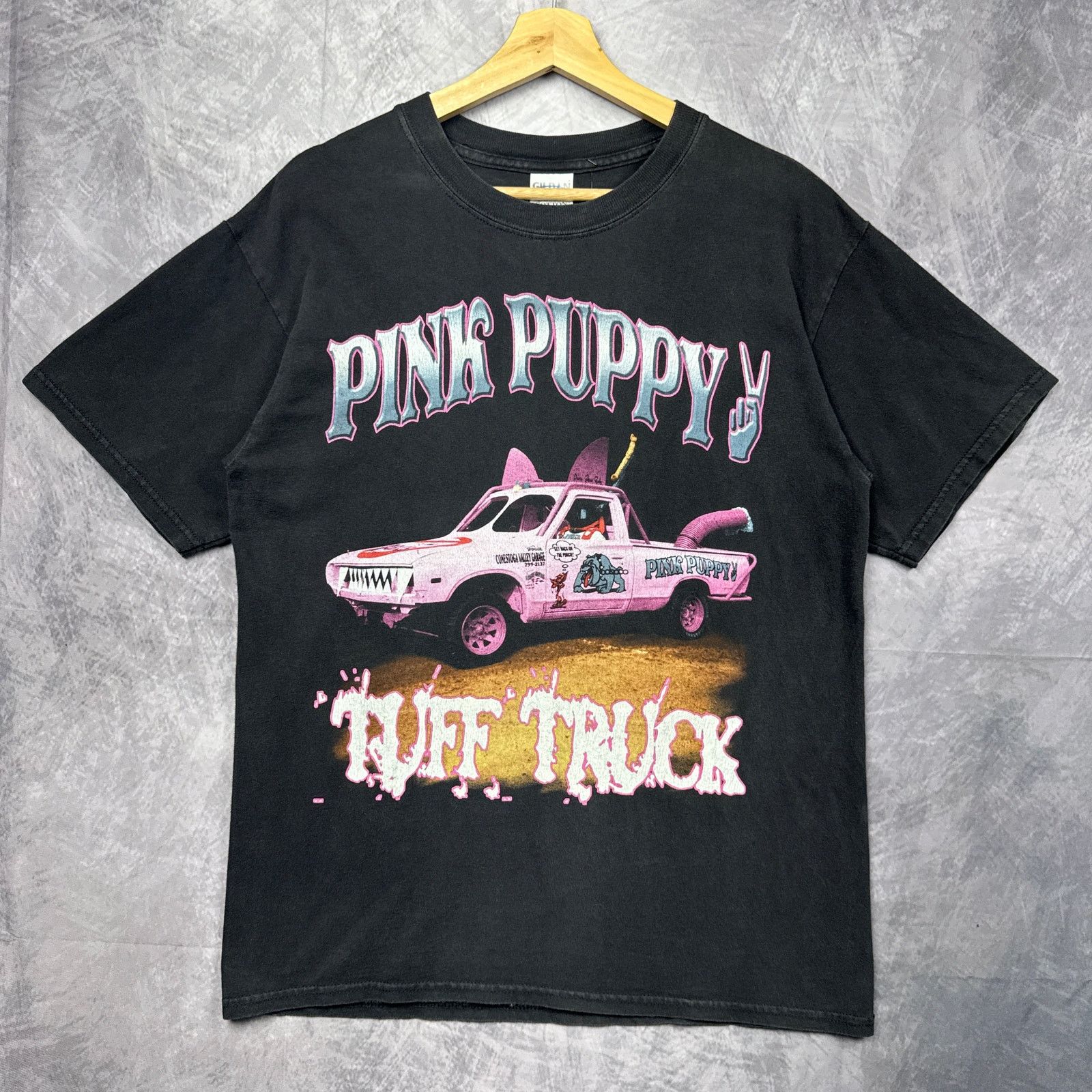 00s Black Pink Puppy Tuff Truck Graphic Shirt Large 3866