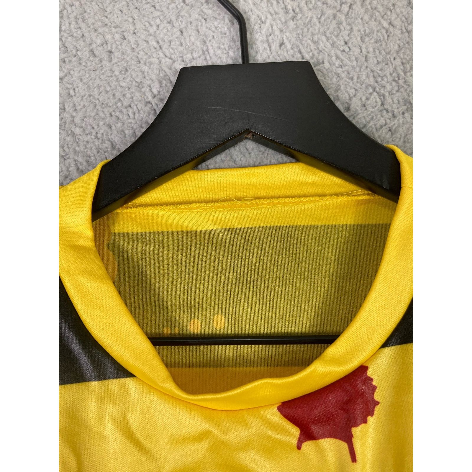 Other Killer Bee Halloween Costume Accessory Adults Bumblebee XL Size US XL / EU 56 / 4 - 6 Thumbnail