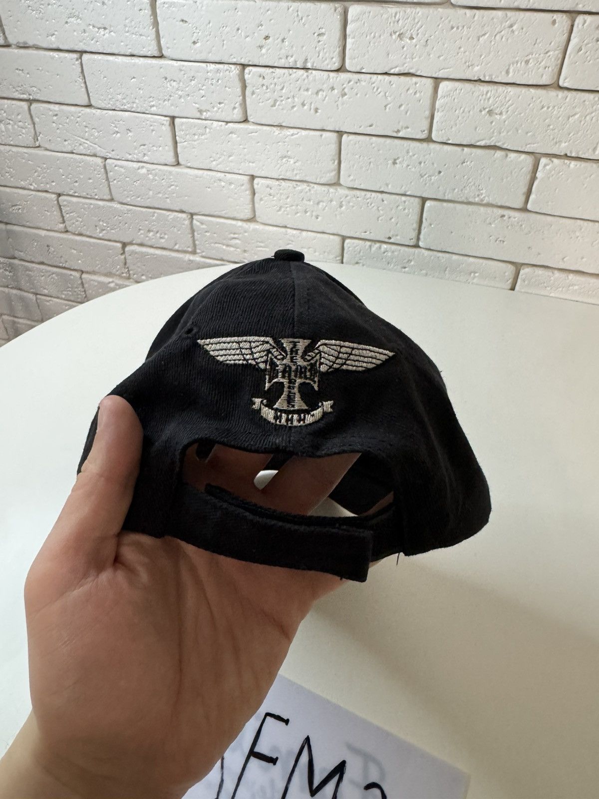 Vintage wwe triple h red cross cap Size ONE SIZE - 3 Thumbnail