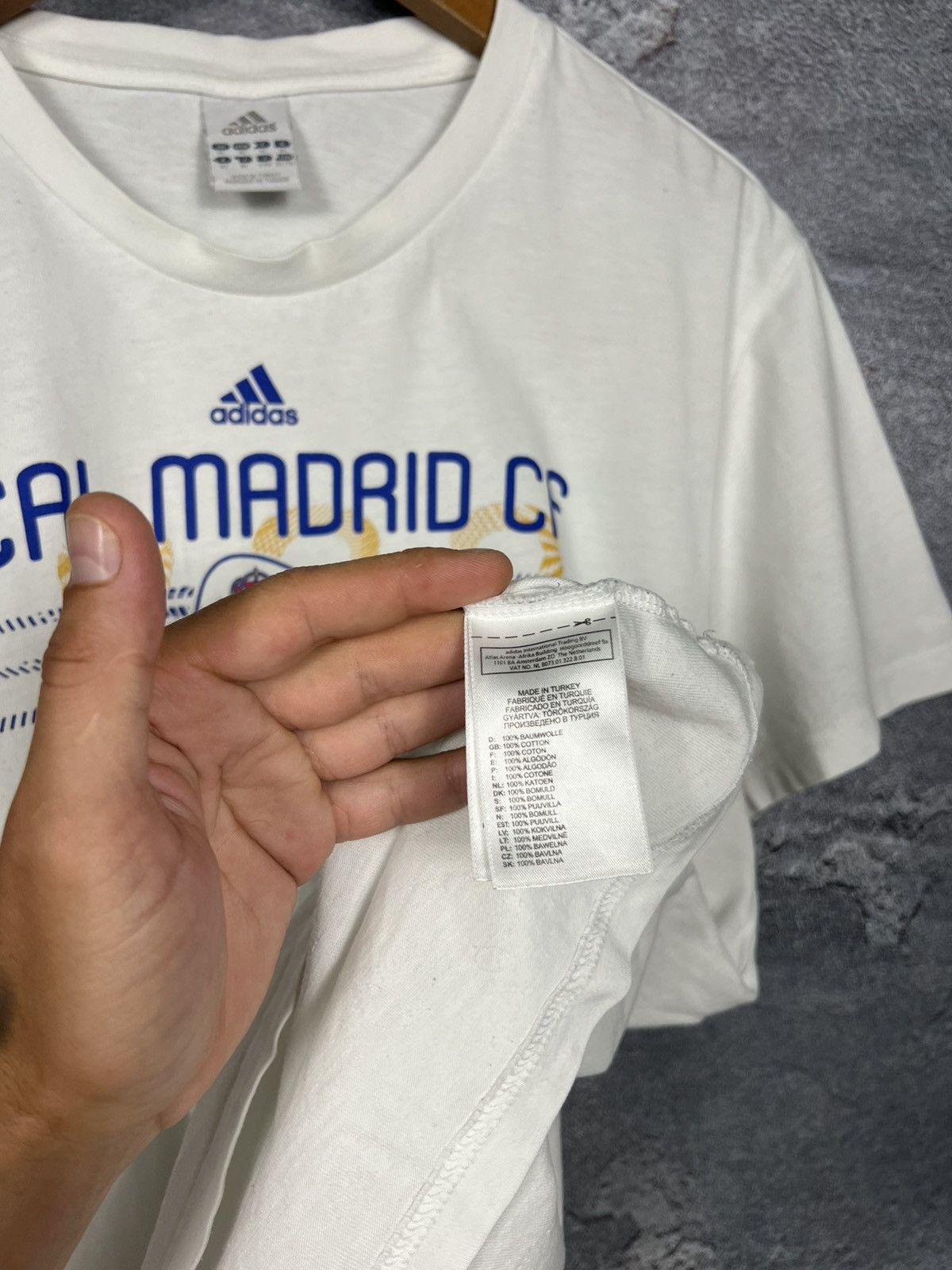 Adidas Vintage 2010 Adidas Real Madrid Cotton T-shirt Size Xl Size US XL / EU 56 / 4 - 7 Thumbnail