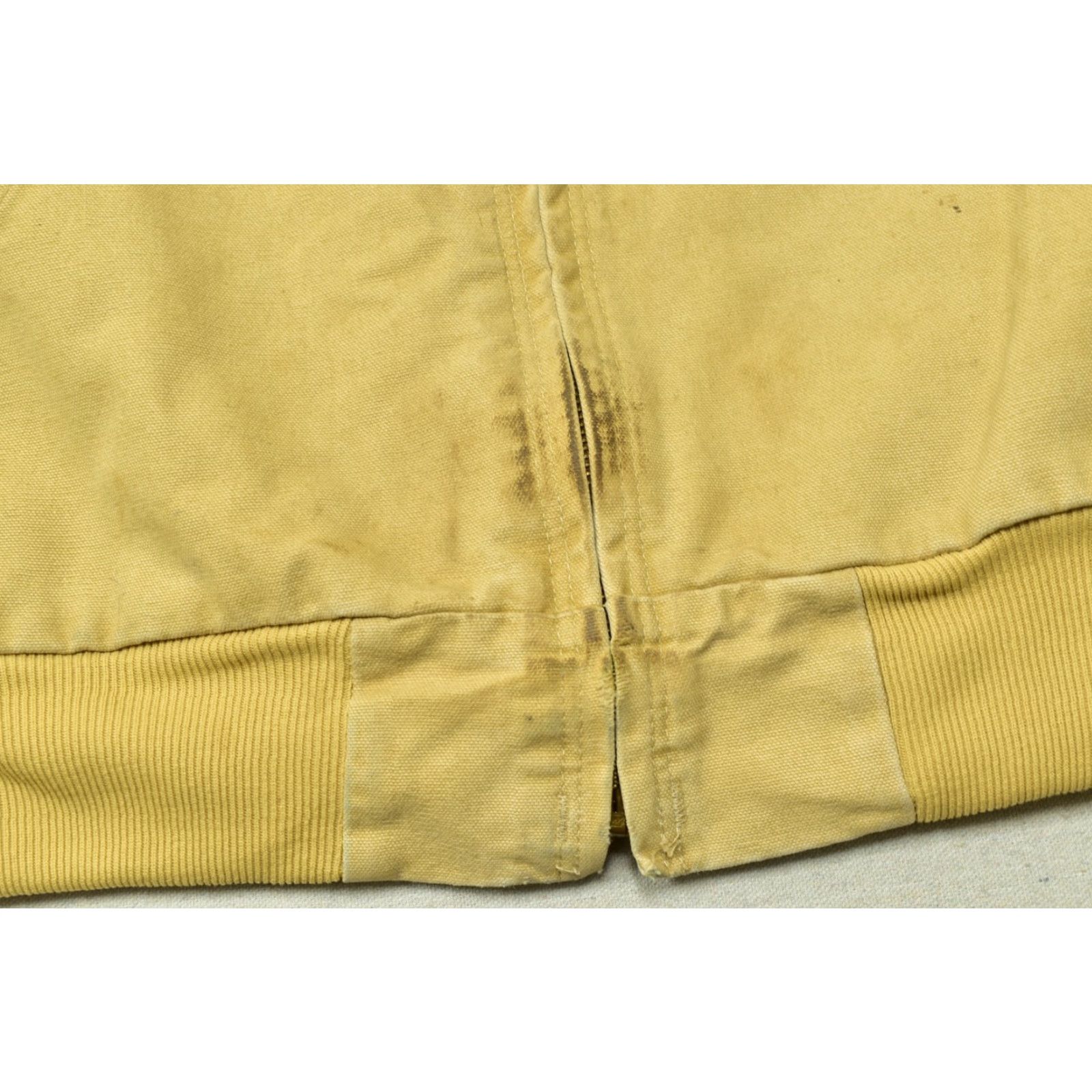 Carhartt Carhartt Jacket L Bomber J130 WET Thermal Lined Duck Canvas Cotton Tan Brown Regular Men Size US L / EU 52-54 / 3 - 3 Thumbnail